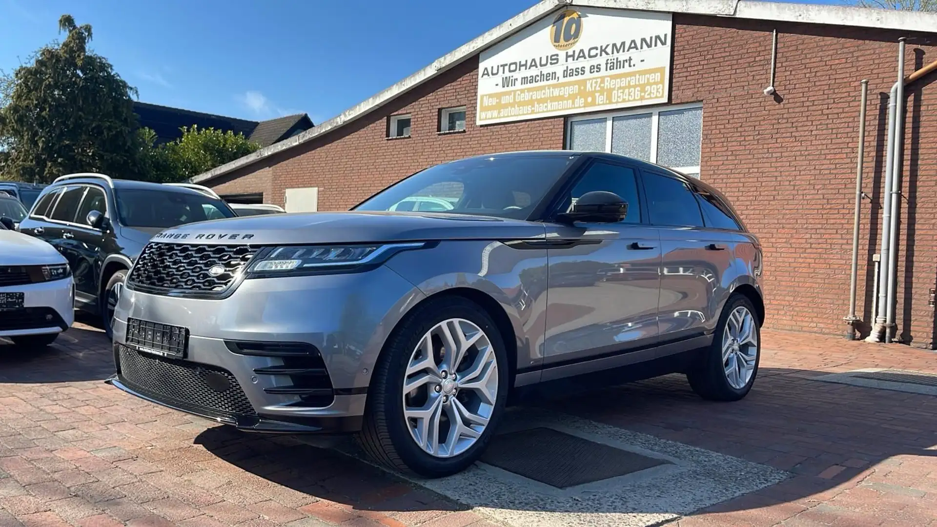 Land Rover Range Rover Velar R-Dynamic Leder+LED+AHK+Black Grau - 1