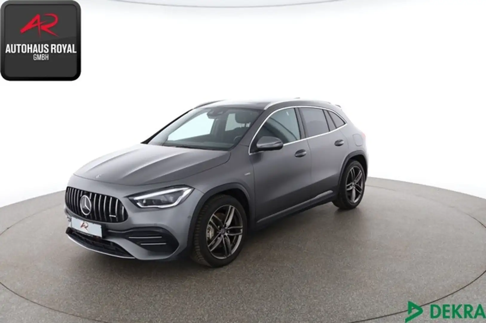 Mercedes-Benz GLA 35 AMG 4M MAGNO MULTIBEAM,BURMESTER,1.HAND Gris - 1
