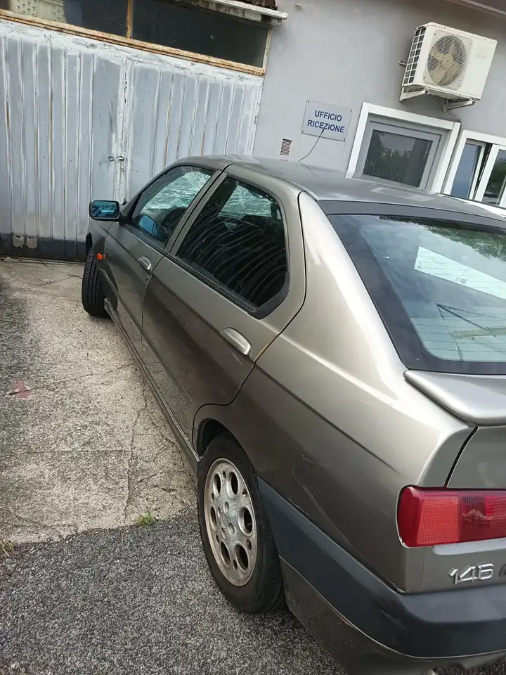 Alfa Romeo 146 1.8 ts 16v L, foto 2