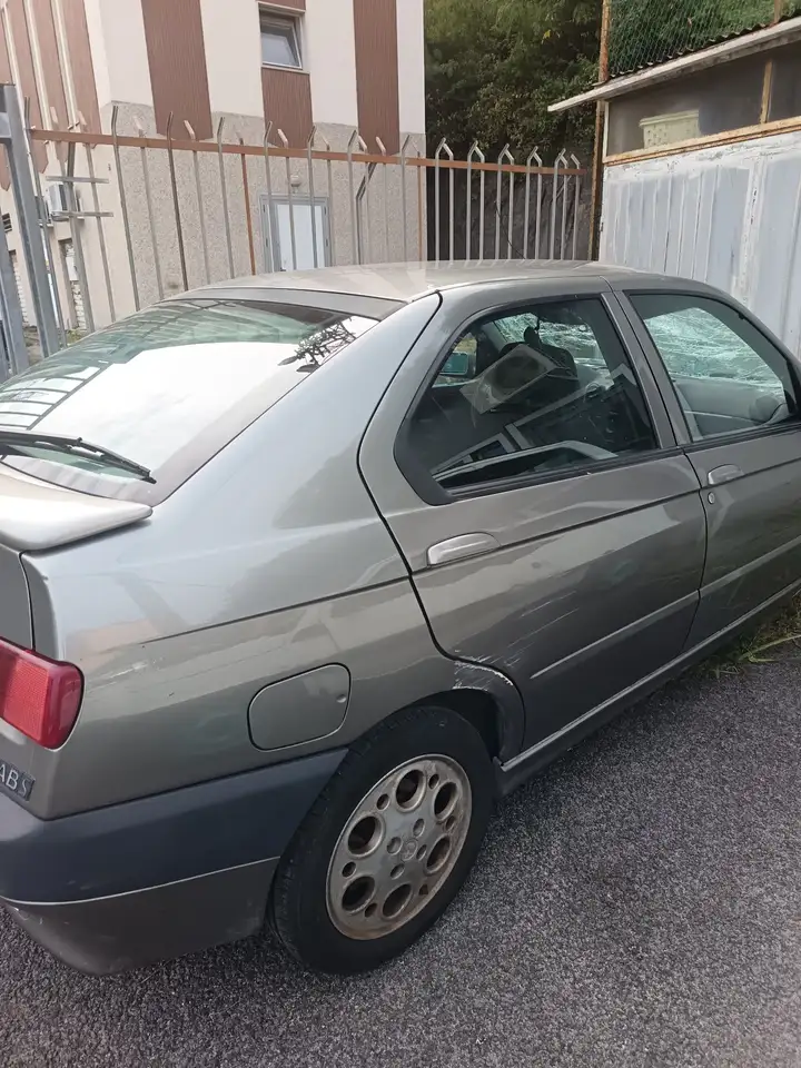 Alfa Romeo 146 1.8 ts 16v L, foto 3