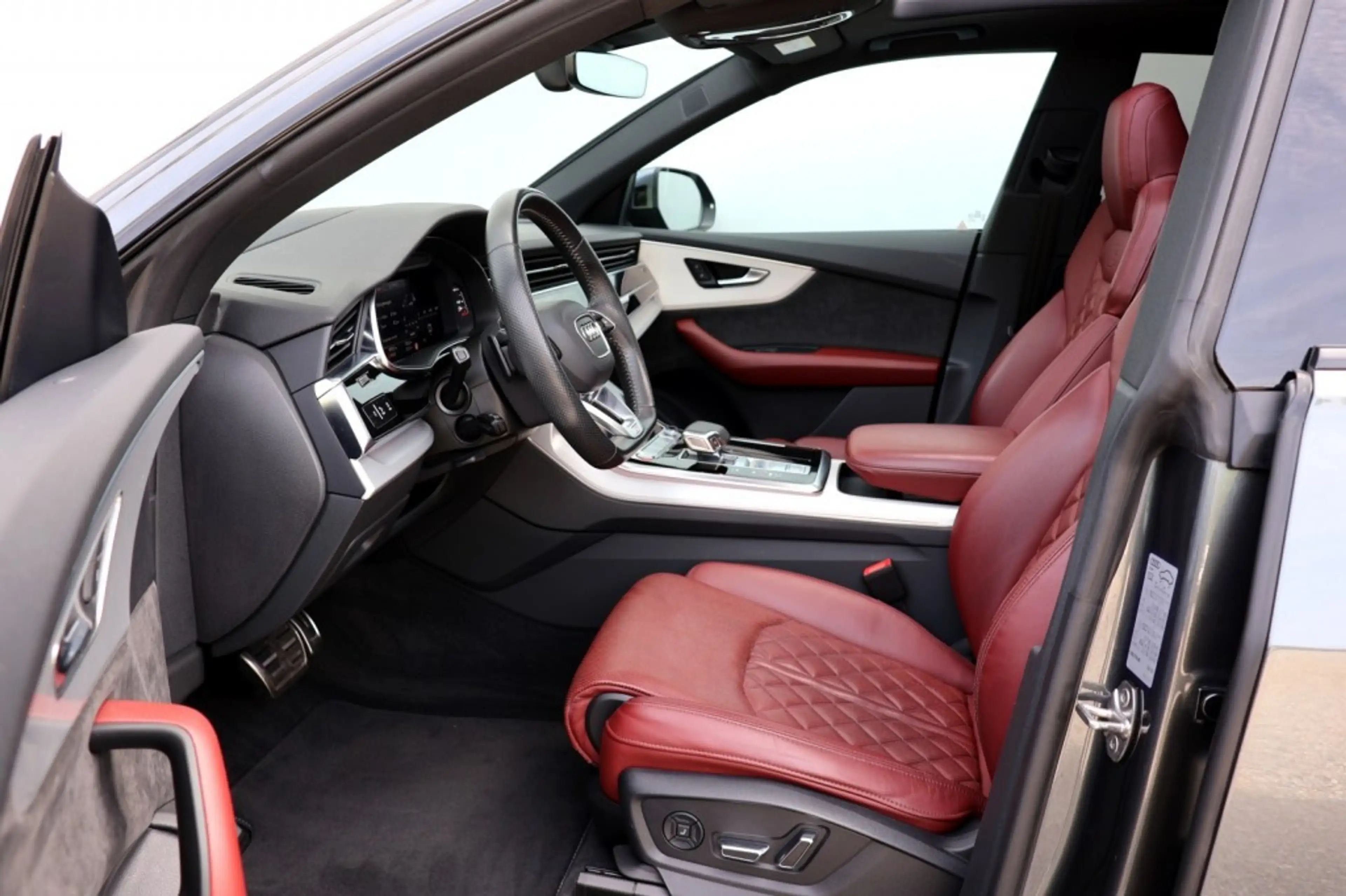 Audi SQ8 4.0 TDI V8 Quattro - 435 pk **4-wielbesturing / P — photo 7