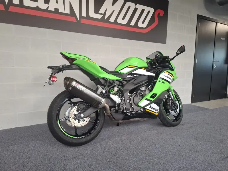 Kawasaki Ninja ZX-4RR - foto 2