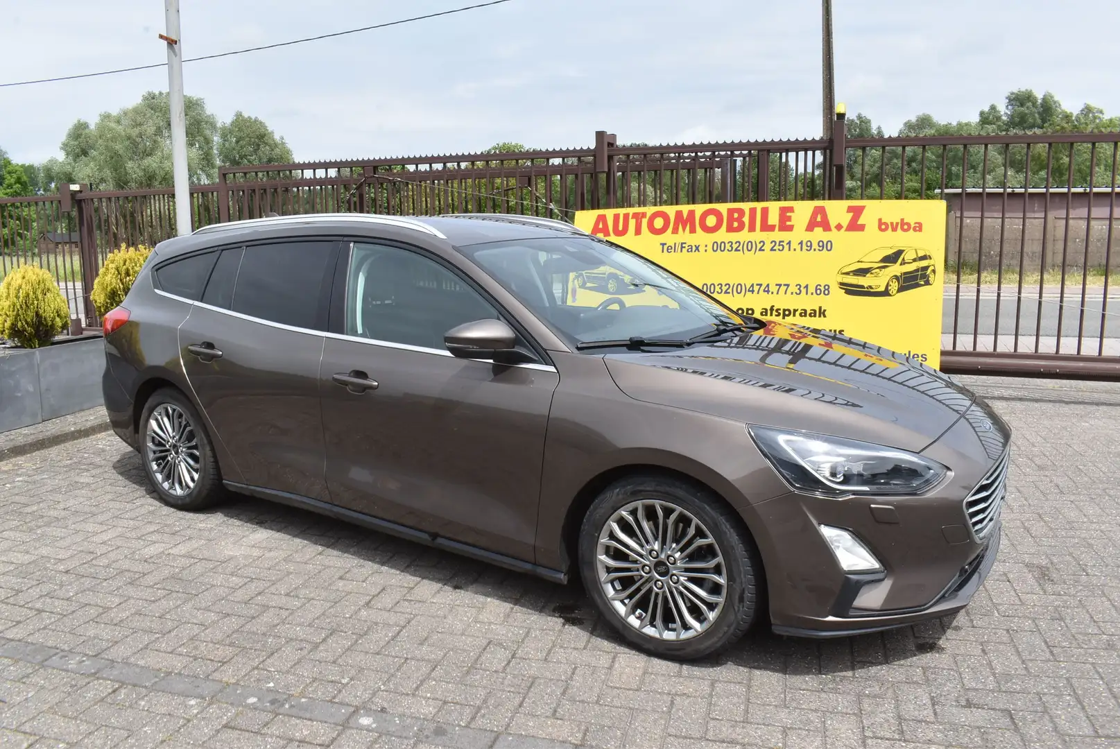 Ford Focus 1.0 EcoBoost Trend Edition Business *12M GARANTIE* Bruin - 1