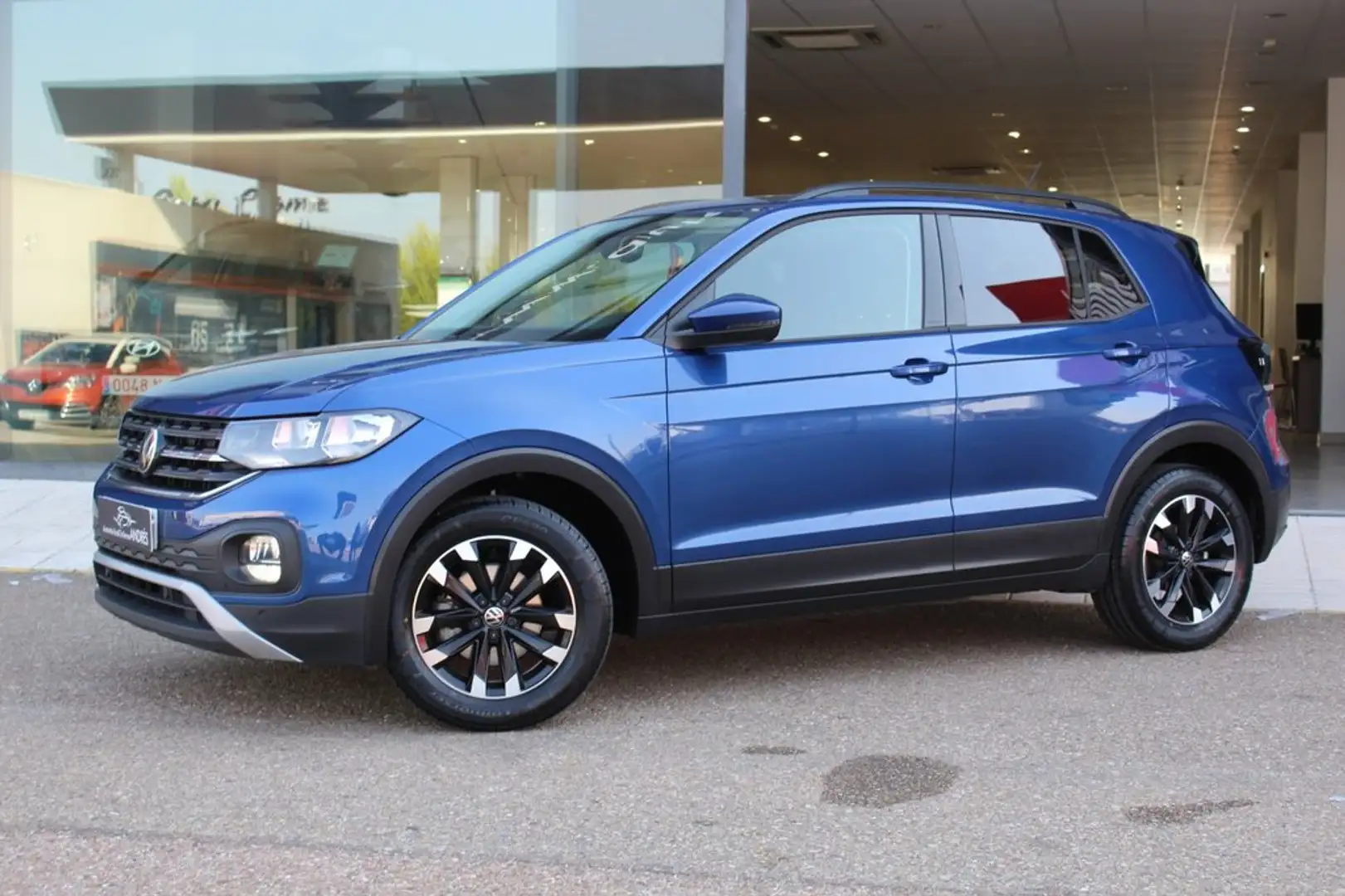 Volkswagen T-Cross 1.0 TSI Advance 81kW Azul - 2
