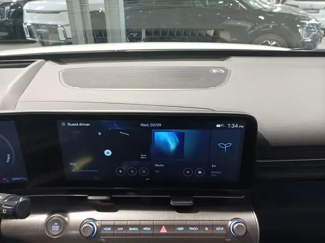 Hyundai Kona view 11