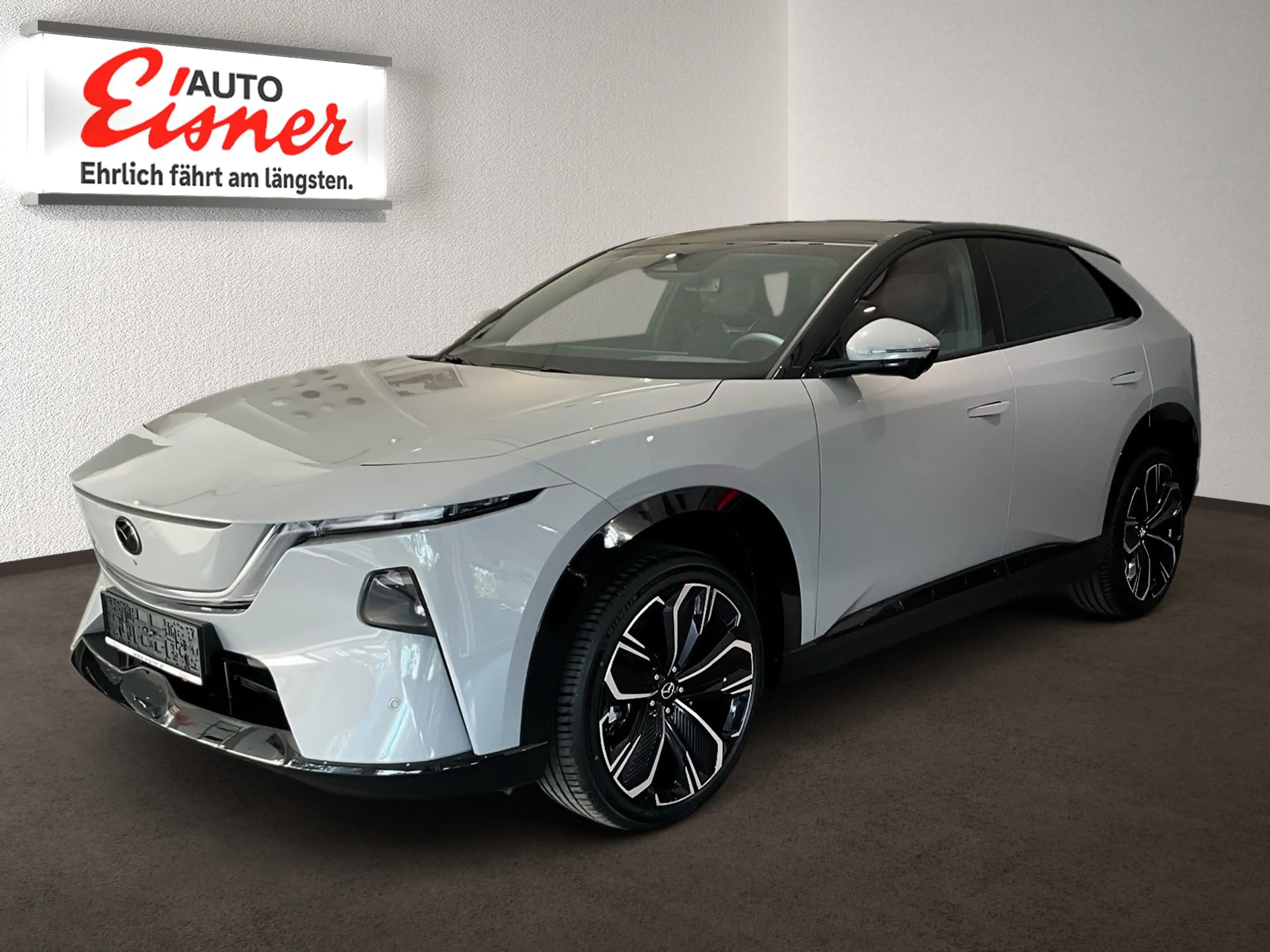 Mazda CX-6e EV W Takumi 2xKlima 360 AUT Fernlichtass — photo 3