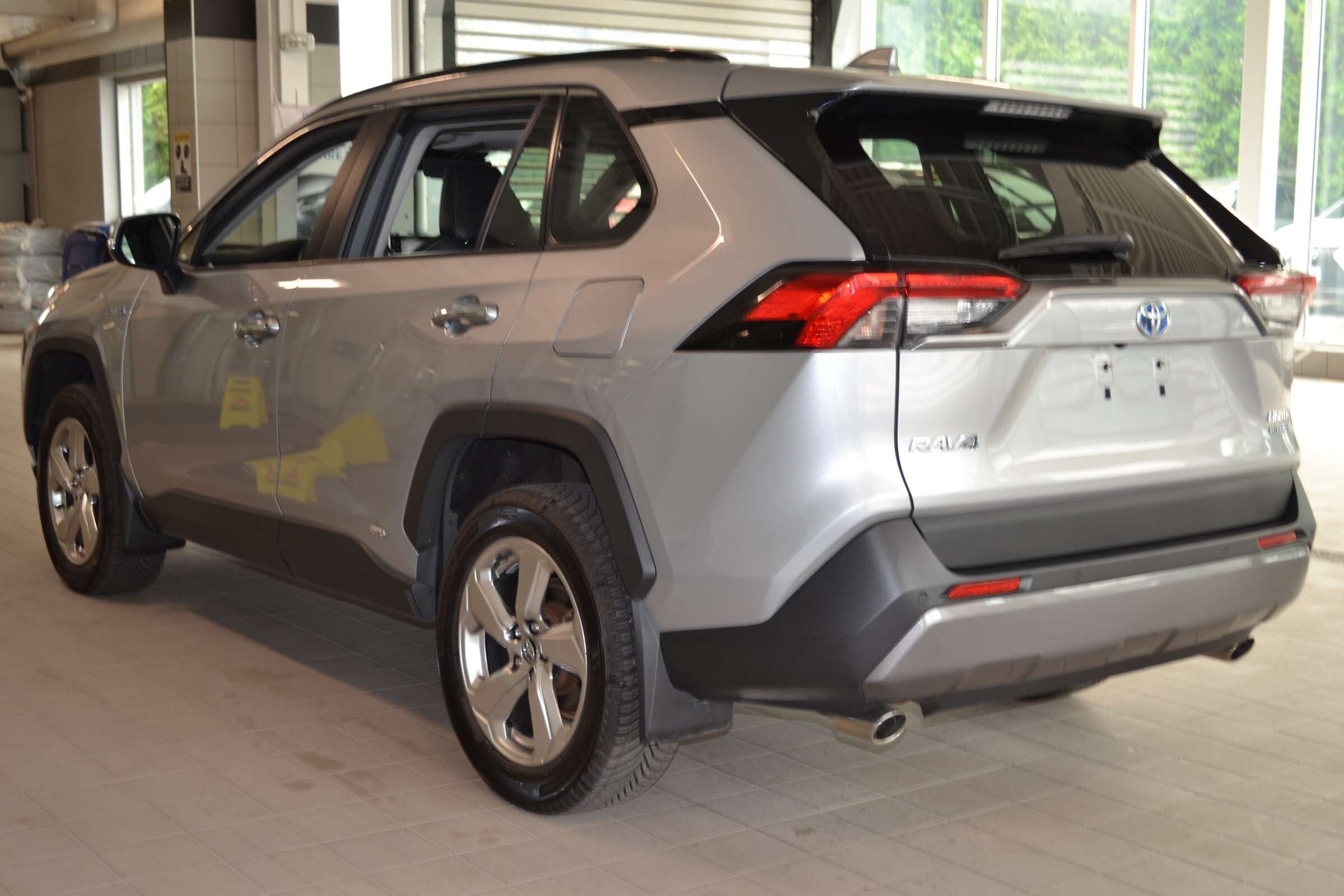 2019 Toyota RAV4 Limited — снимка 1