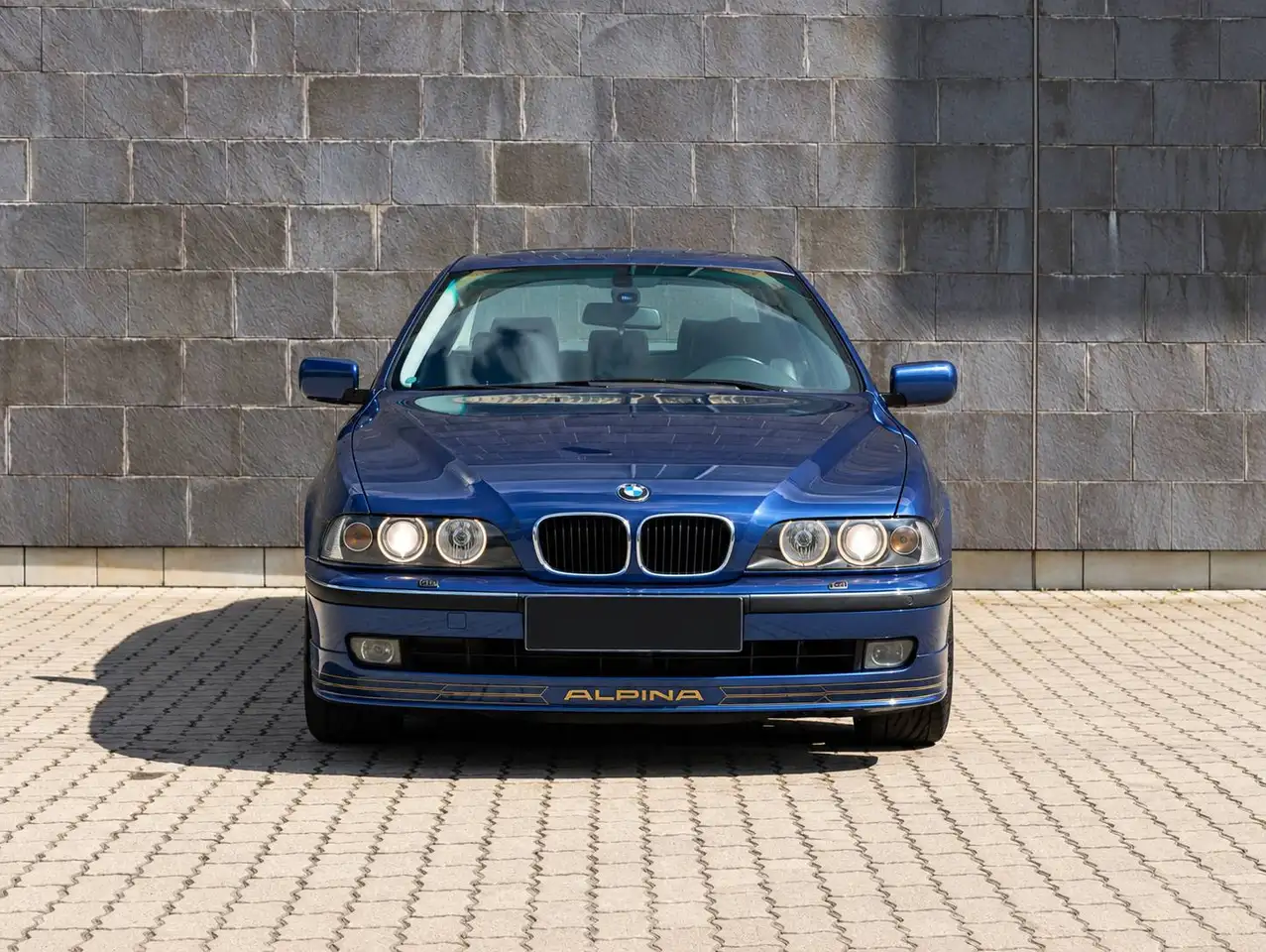 Alpina B10 3.3, foto 2