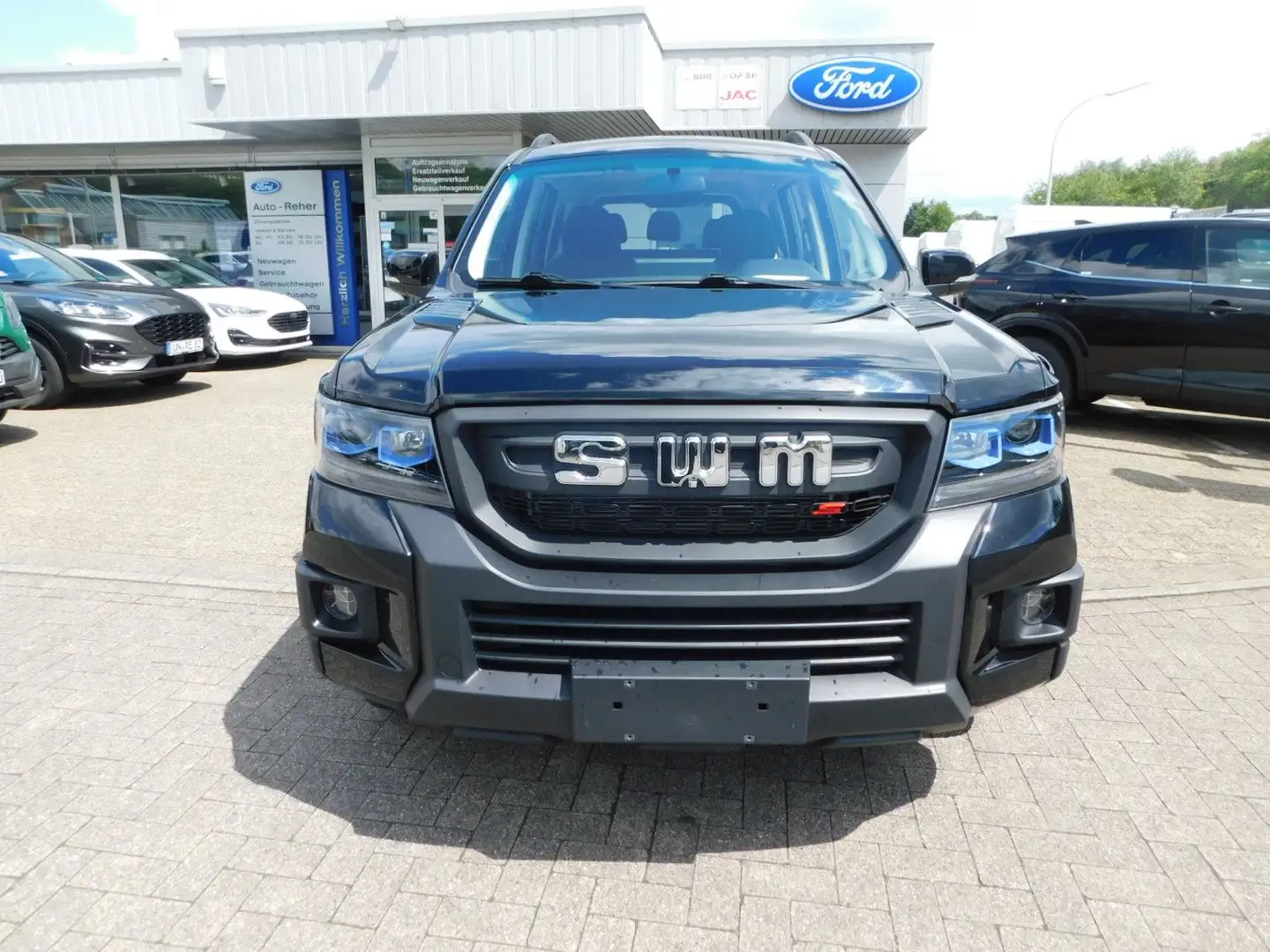 SWM G03 1,5 7 Sitze/Klima/Kamera/Schiebedach/Met. Schwarz - 2