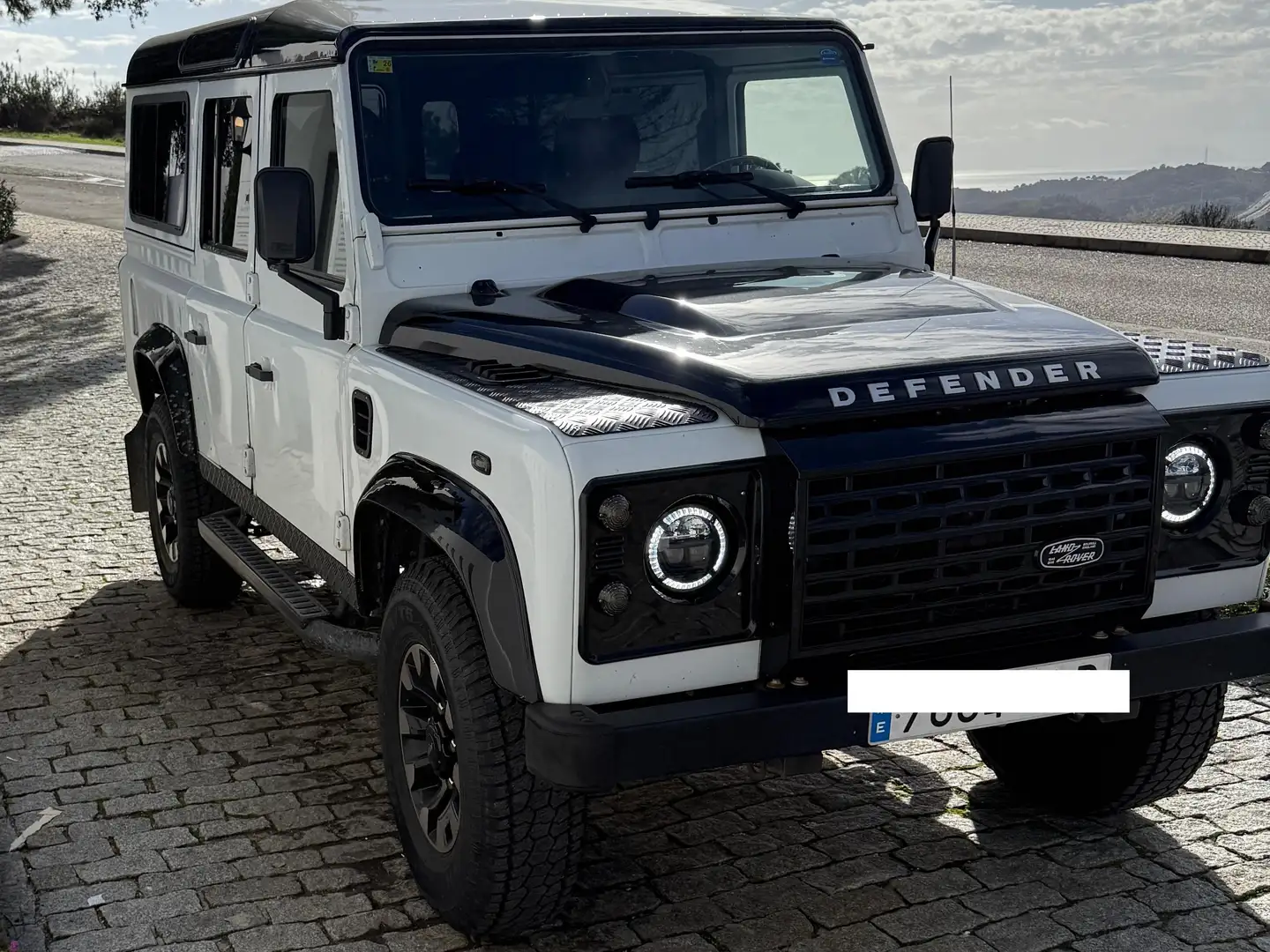 Land Rover Defender Defender 110 SW SE SE Blanco - 1