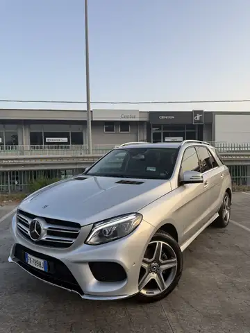 Mercedes-Benz GLE 250 d Premium 4matic auto
