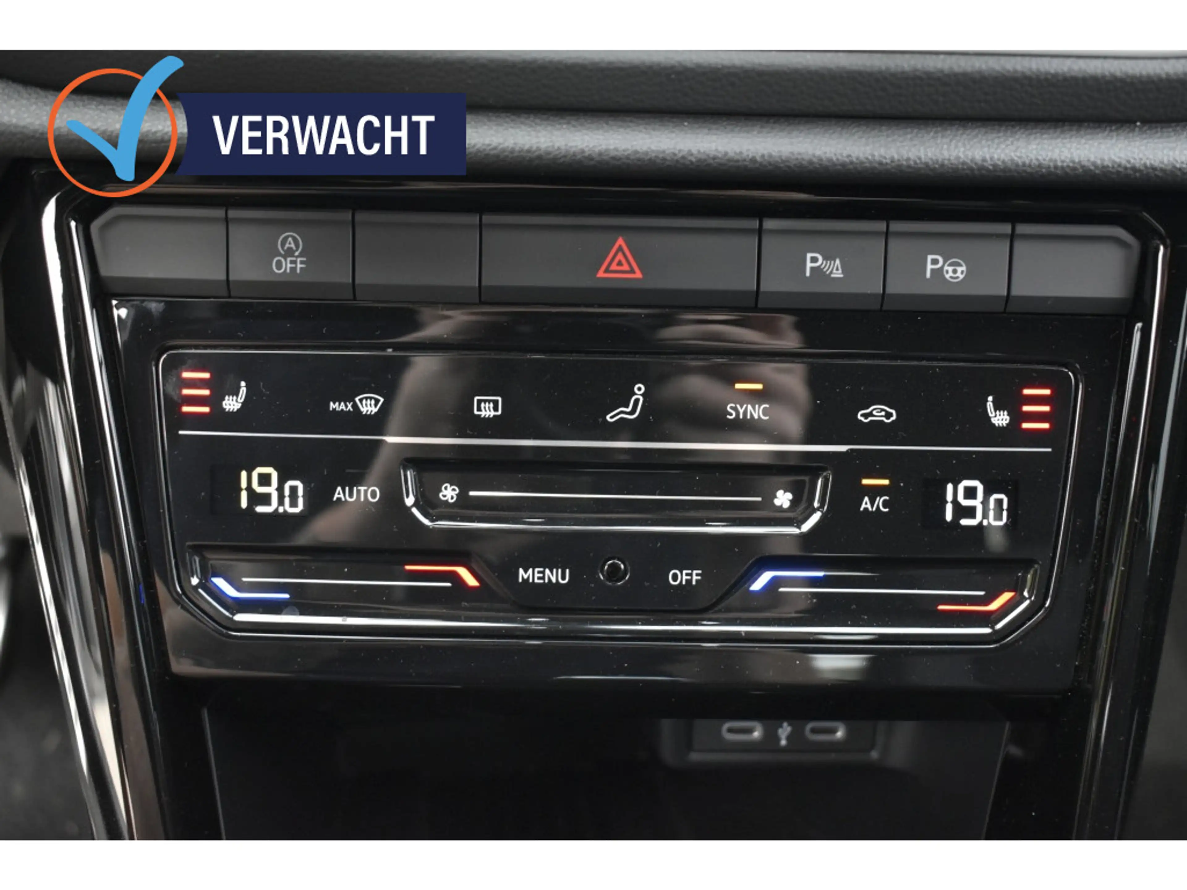 Volkswagen T-Roc R-Line camera/clima/el a klep/stoelverw — photo 37
