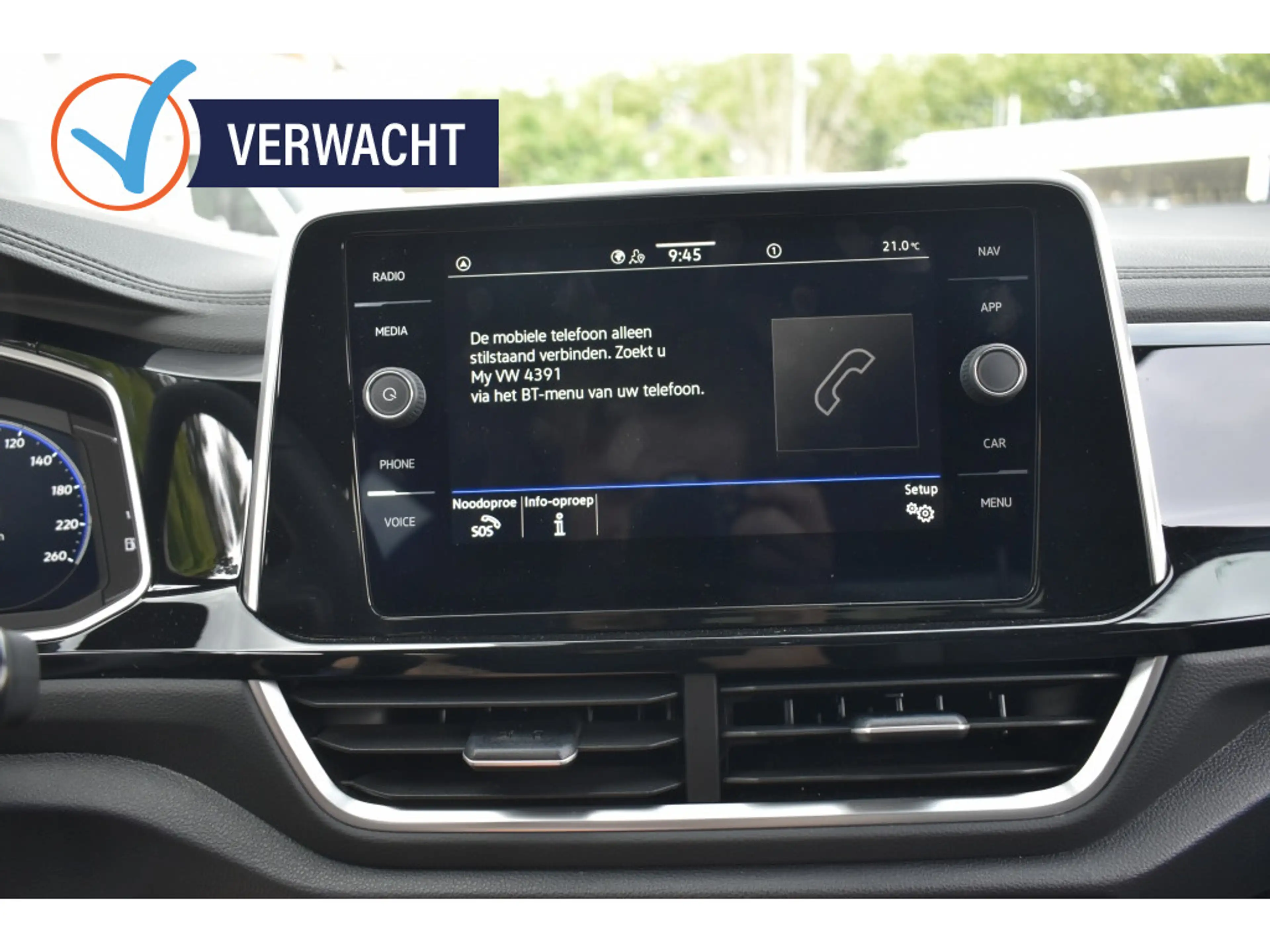 Volkswagen T-Roc R-Line camera/clima/el a klep/stoelverw — photo 32