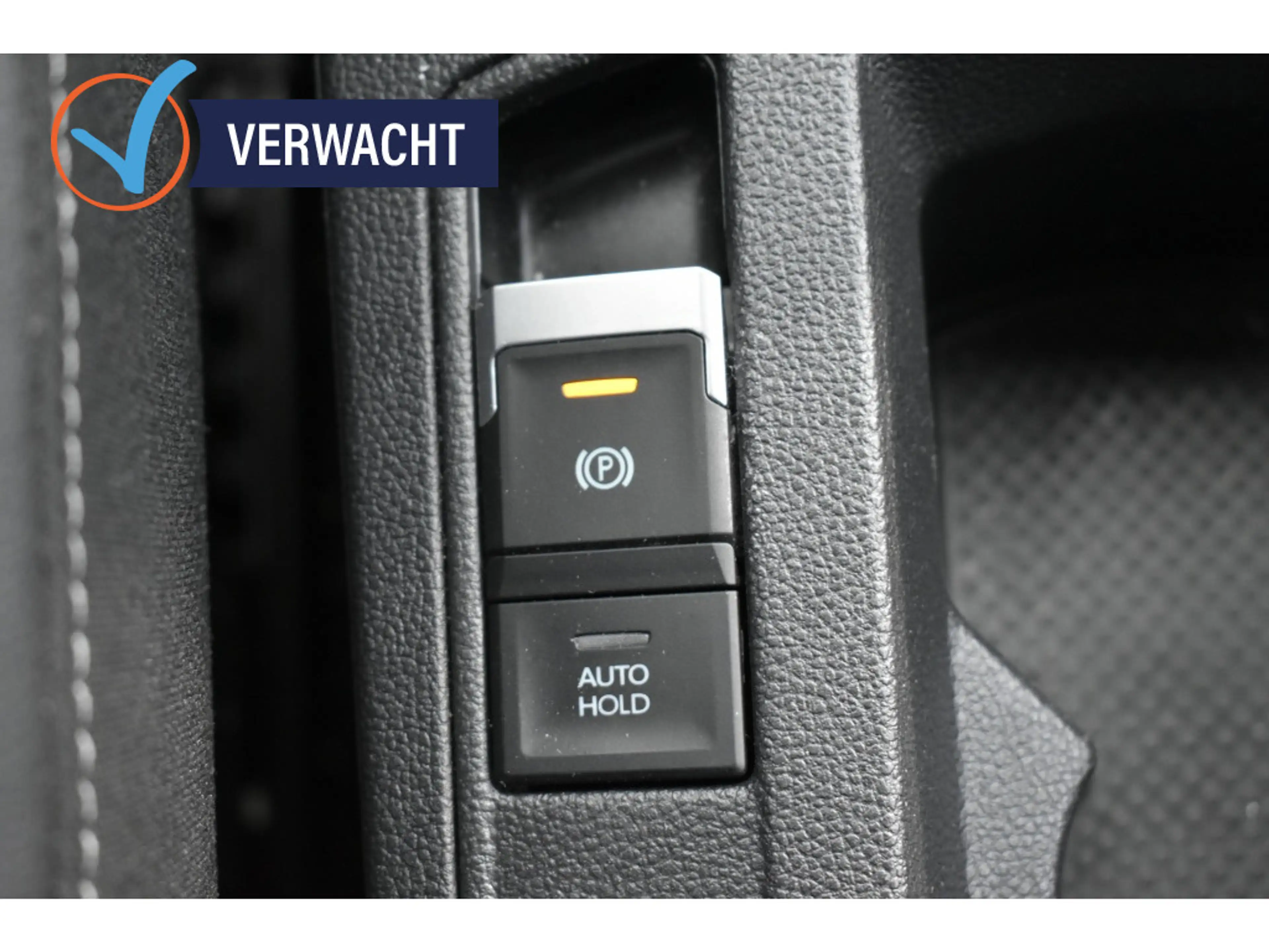 Volkswagen T-Roc R-Line camera/clima/el a klep/stoelverw — photo 40