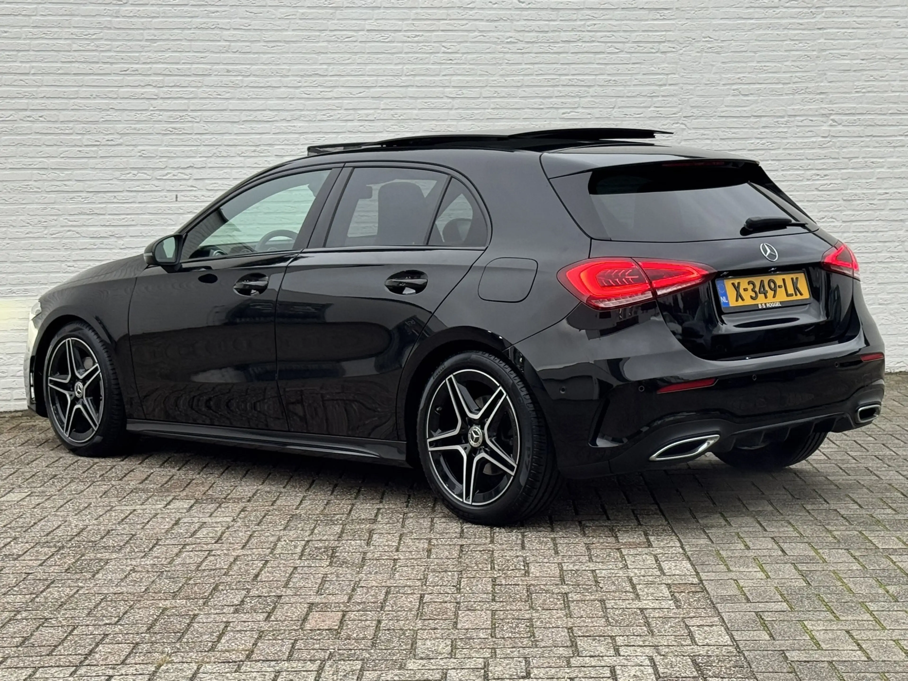 Mercedes-Benz A 200 Business Solution AMG Line Pano Cilma Navi Carplay — photo 15