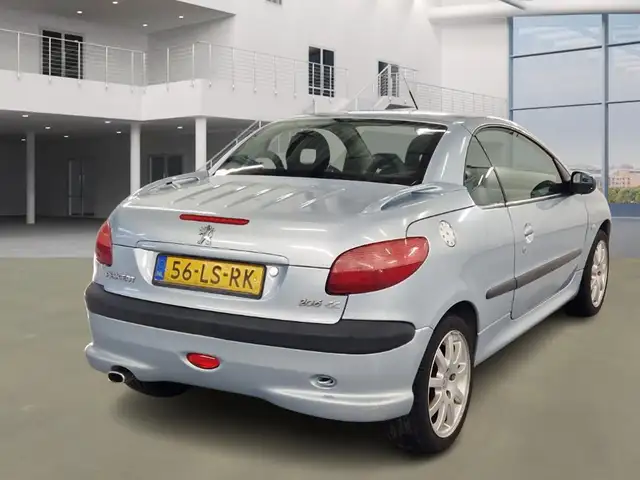 Peugeot 206 CC view 3