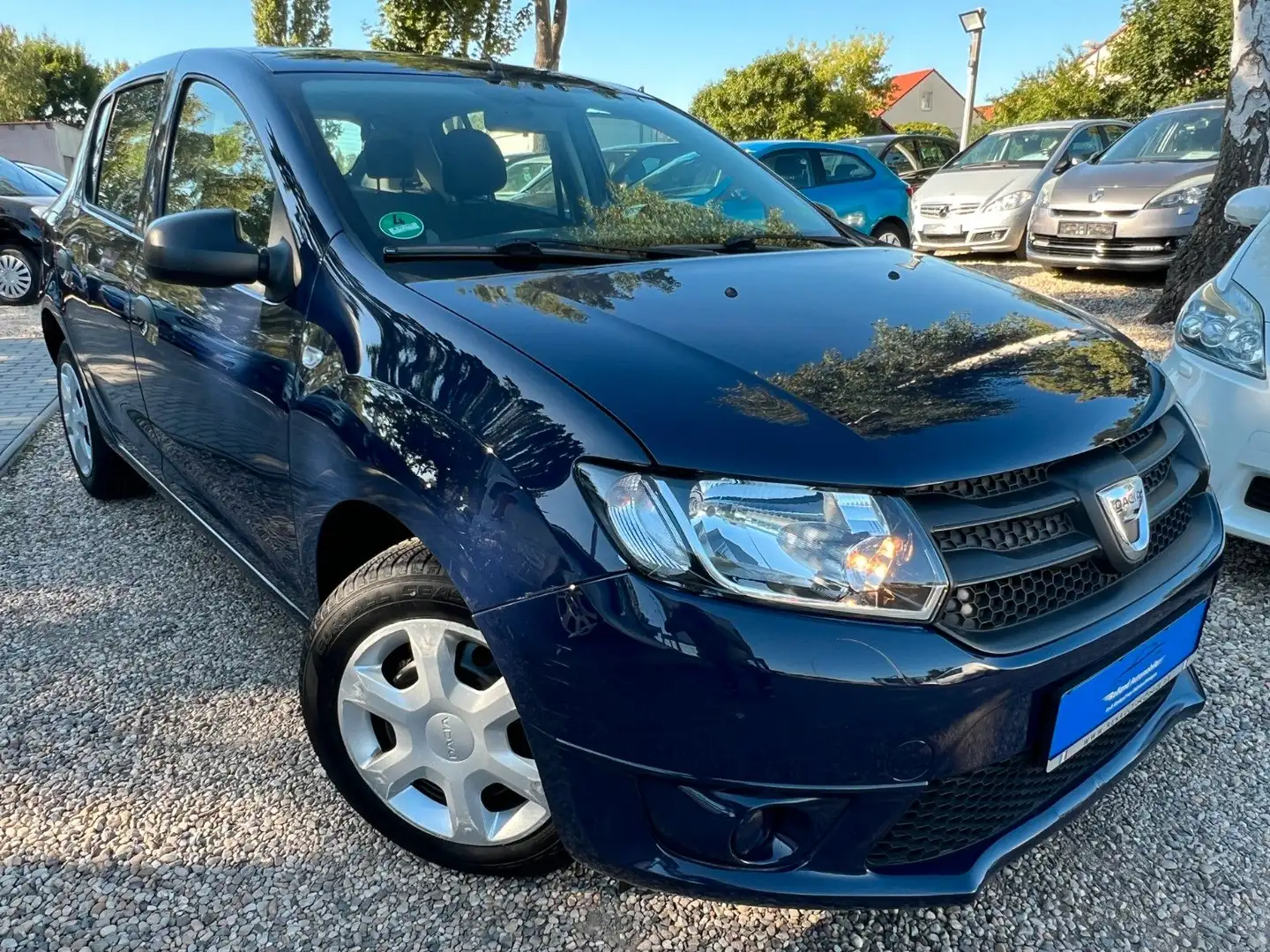 Dacia Sandero II Ambiance*1.HD*Klima*95.TKM*TÜV NEU Blau - 1