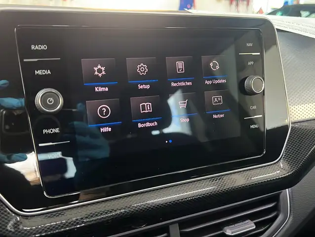 Volkswagen T-Cross view 6
