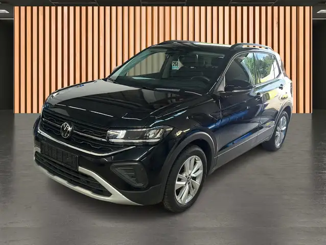 Volkswagen T-Cross view 2