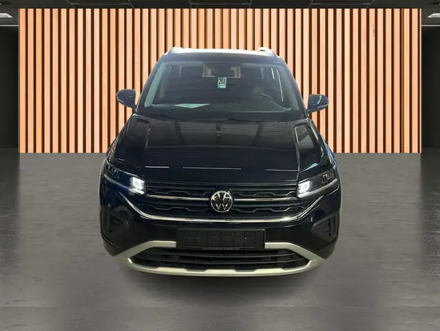 Volkswagen T-Cross view 16