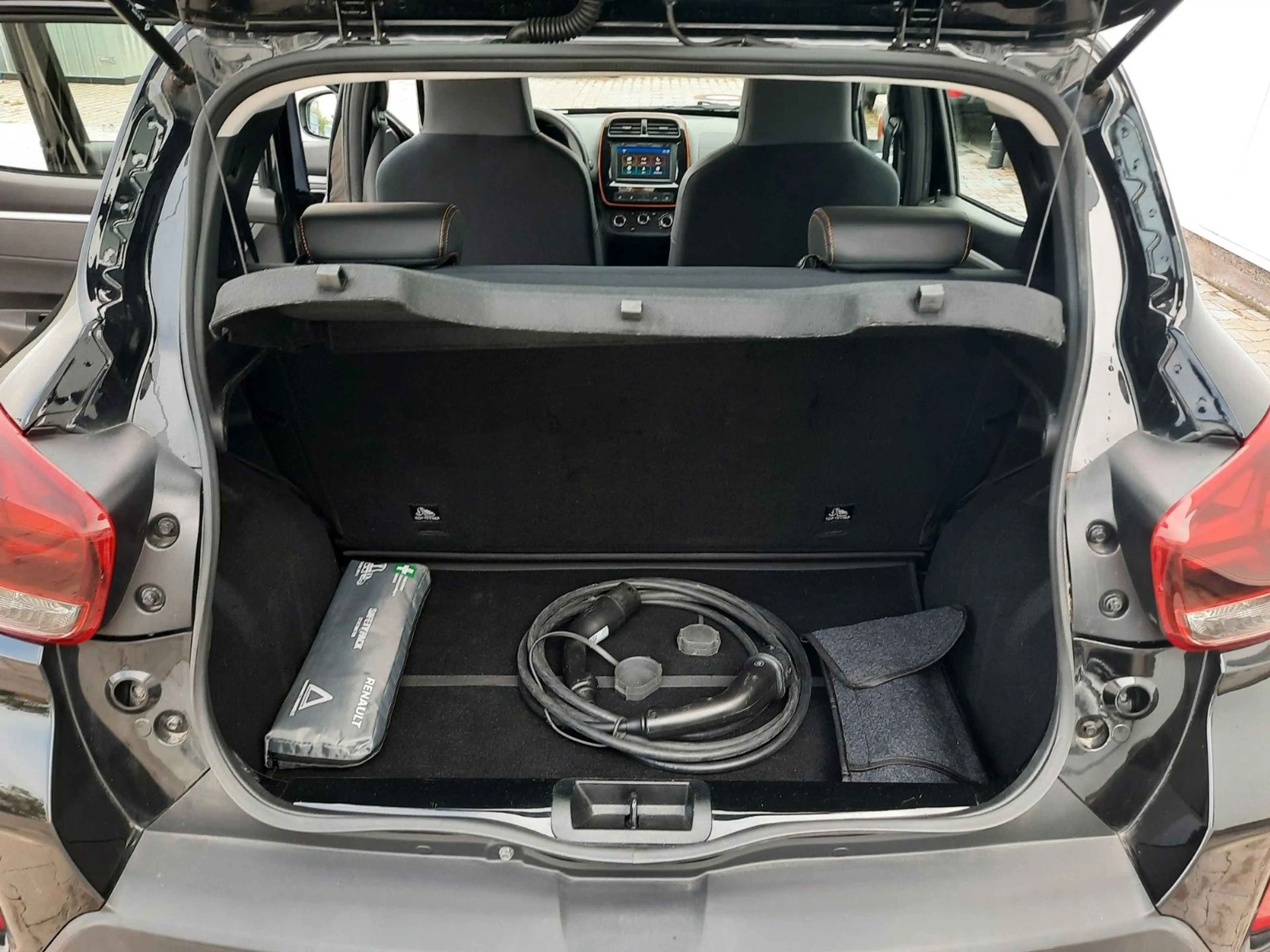 Dacia Spring Electric Comfort Plus 19kW — photo 10