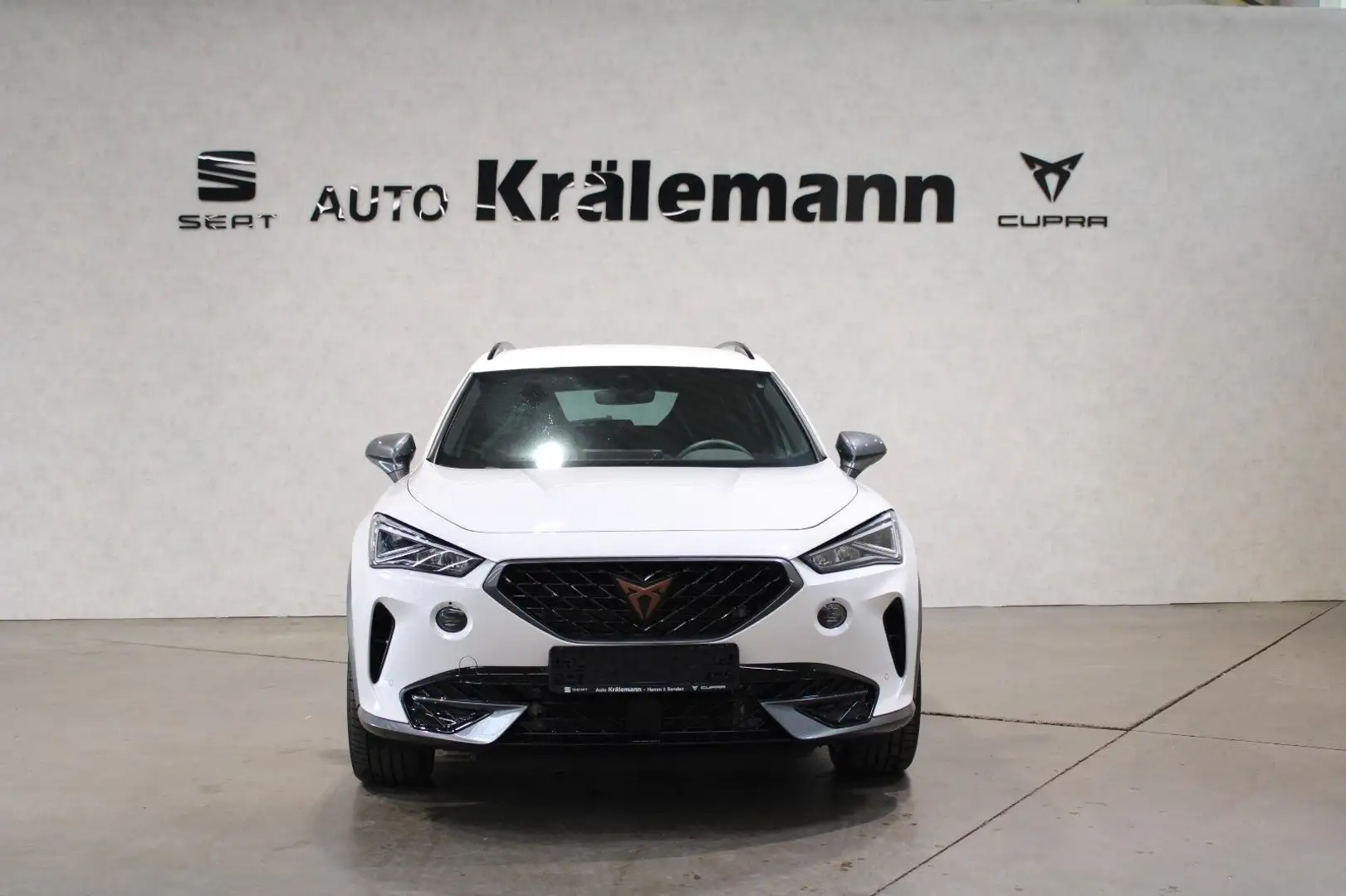 CUPRA Formentor VZ 1,4 DSG e-HYBRID*Navi*LED*AHK* Blanc - 2