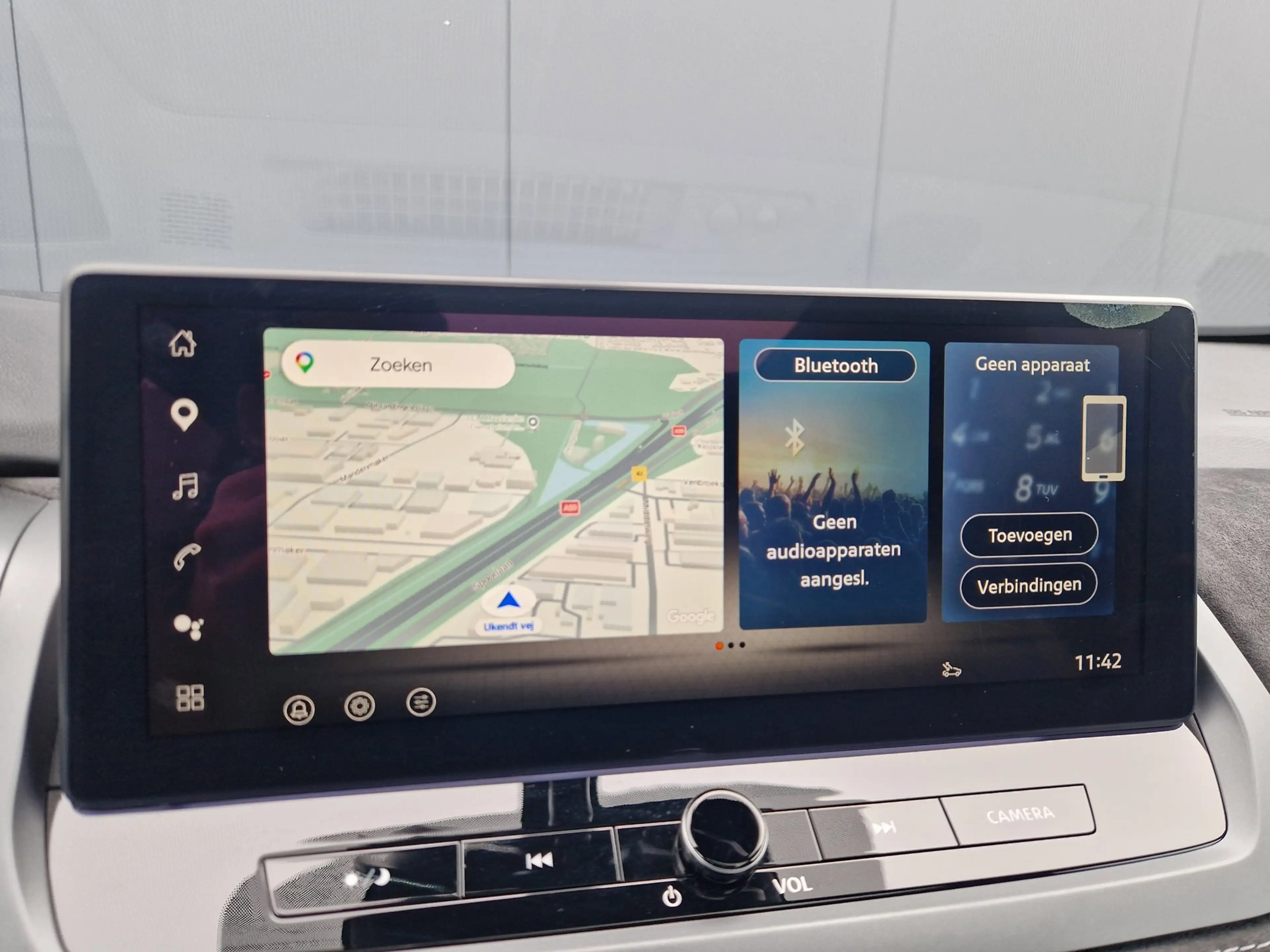 Nissan Qashqai 1.3 MHEV Xtronic Tekna Plus — photo 31