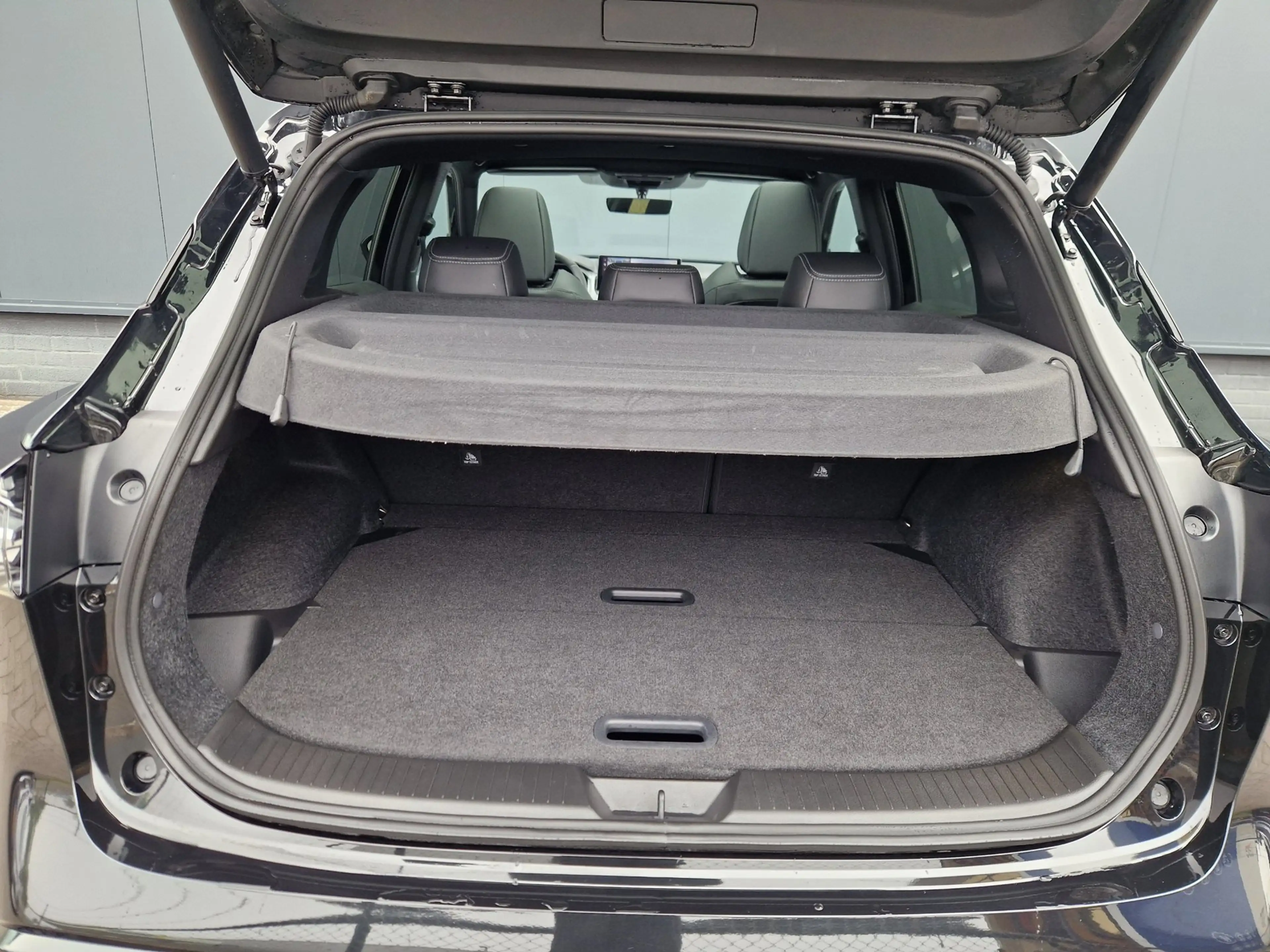 Nissan Qashqai 1.3 MHEV Xtronic Tekna Plus — photo 18