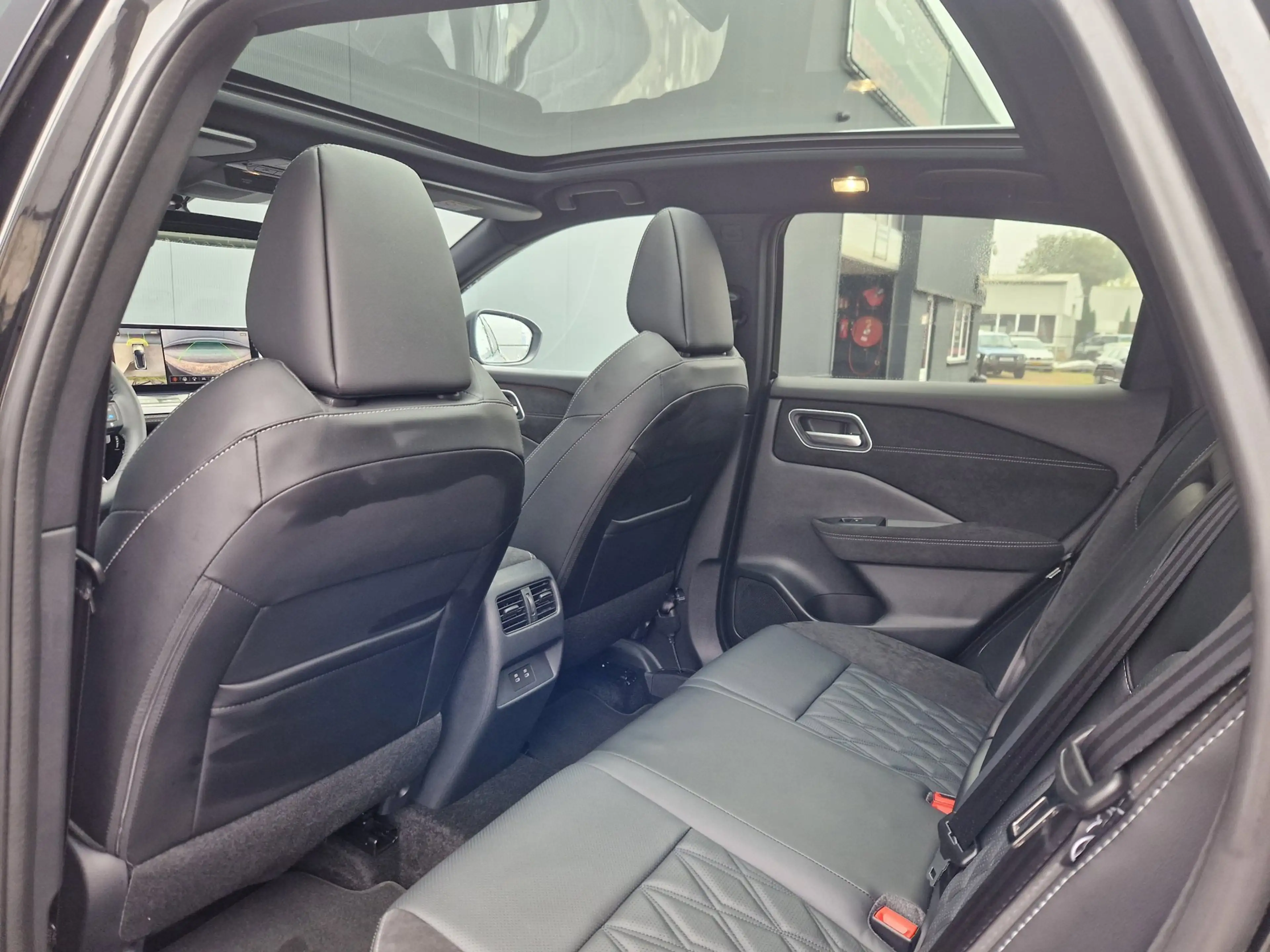 Nissan Qashqai 1.3 MHEV Xtronic Tekna Plus — photo 19