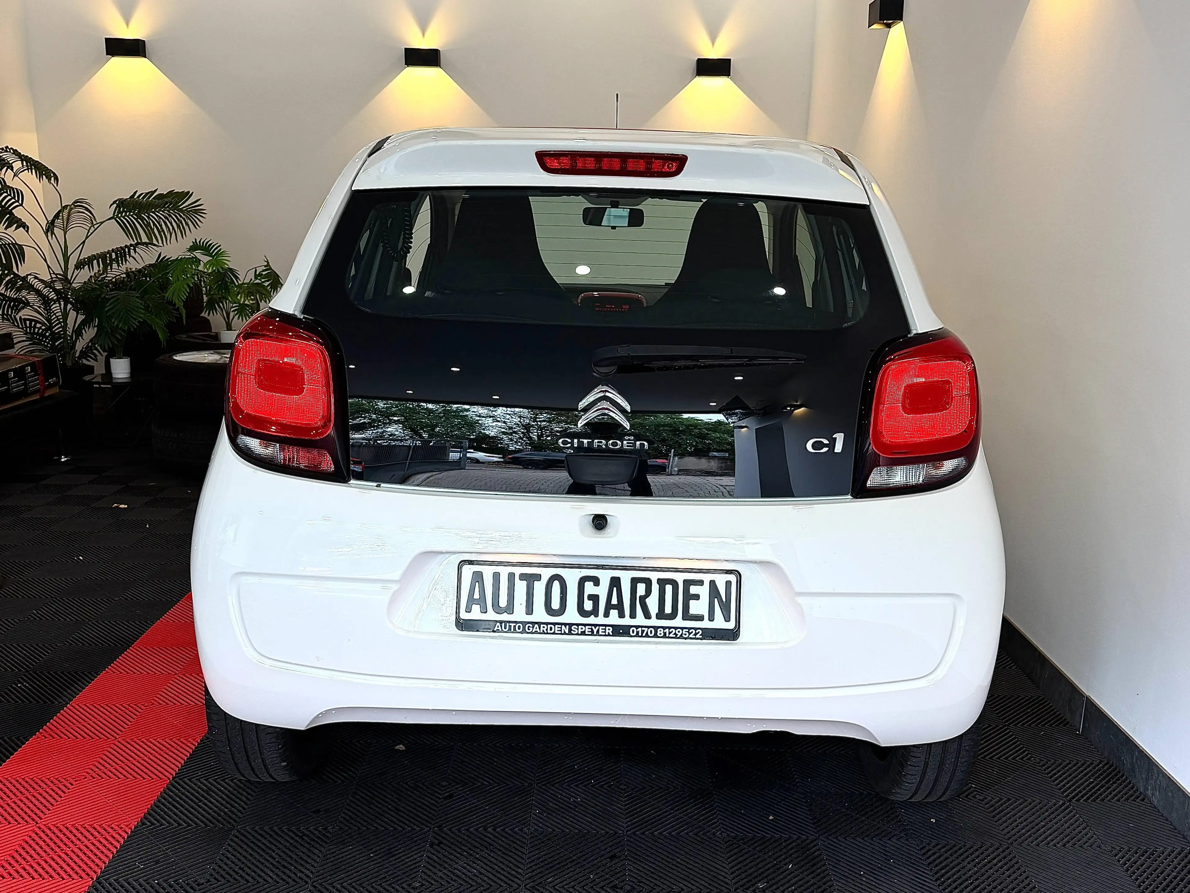 Citroen C1 Feel Edition — photo 7