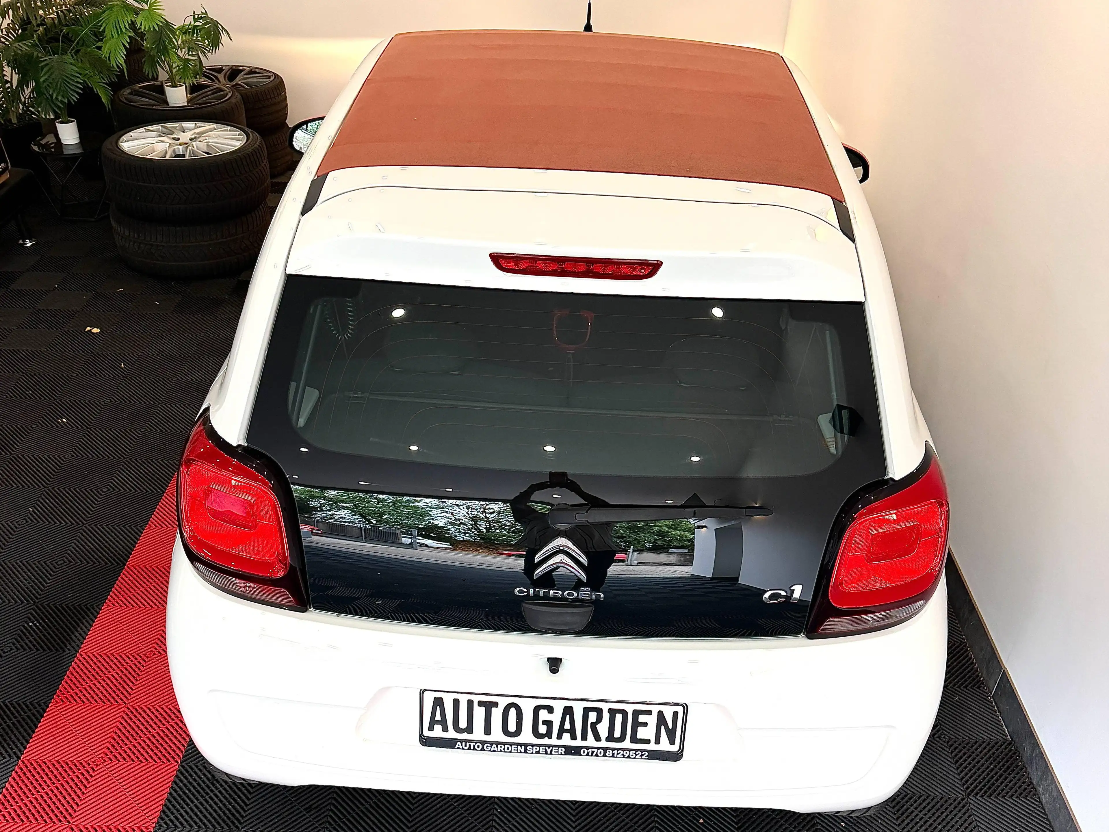 Citroen C1 Feel Edition — photo 8