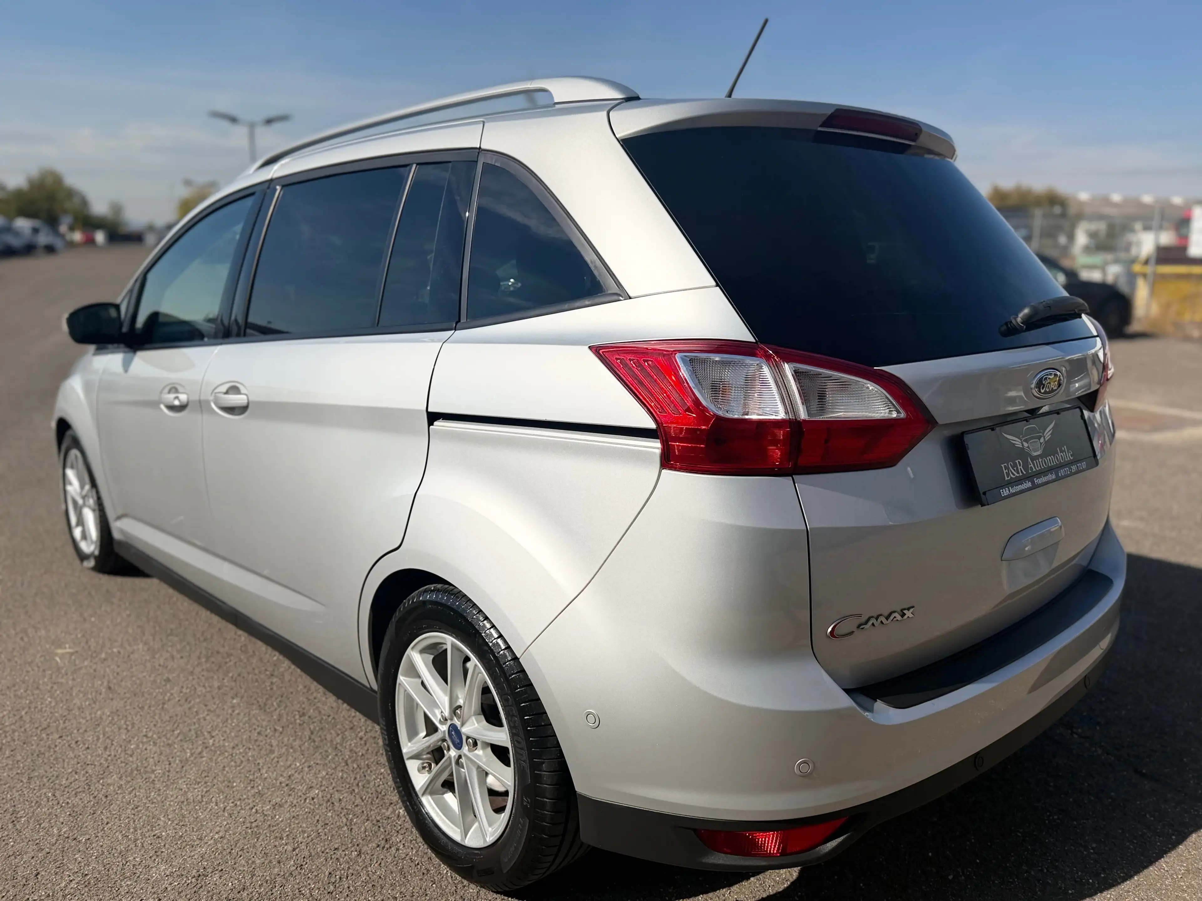 Ford Grand C-Max Cool — photo 8
