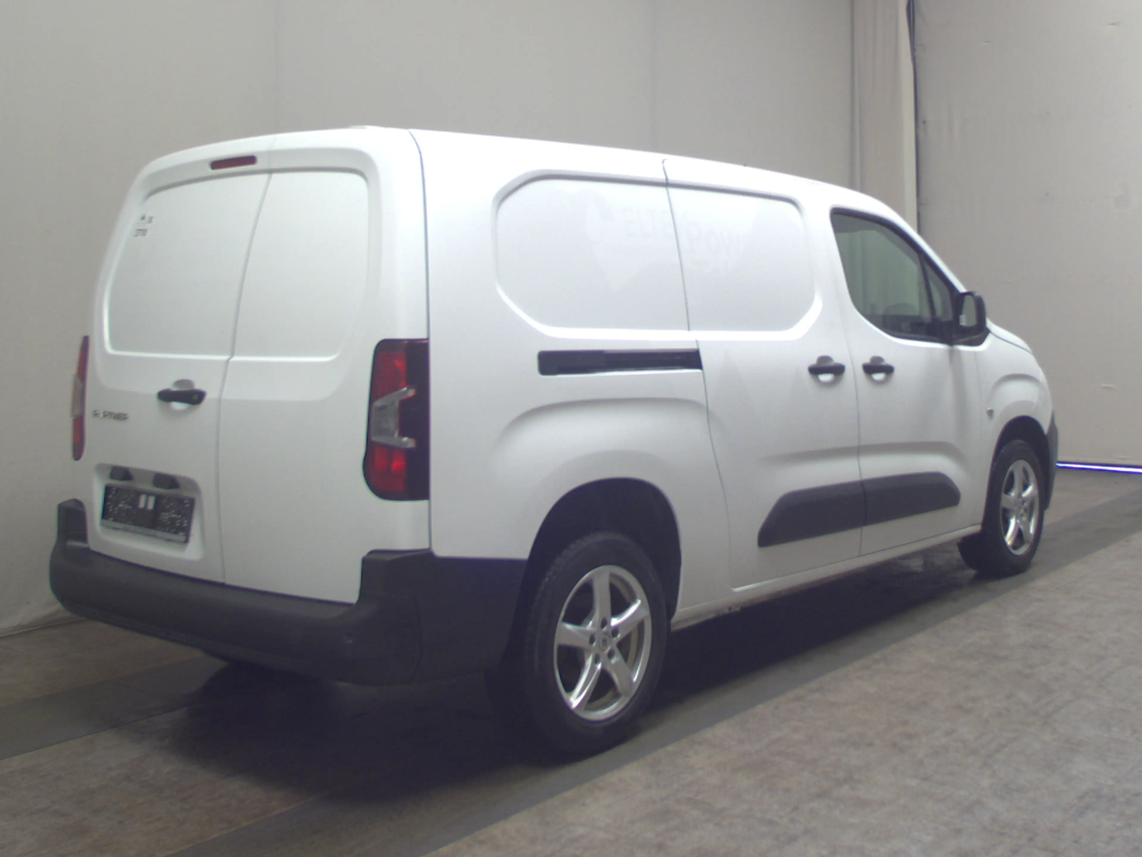 Peugeot Partner PARTNER NAVI KLIMA RADIO TEMPO MFL VC PDC 3-Sitze Tempomat — photo 13
