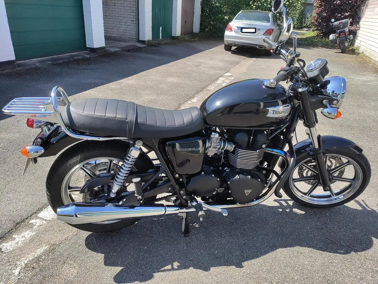 Triumph Bonneville SE Typ 986MF Černá - 1