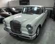 Mercedes-Benz 200 Mercedes 200 Heckflosse 1967 Bianco - thumbnail 1