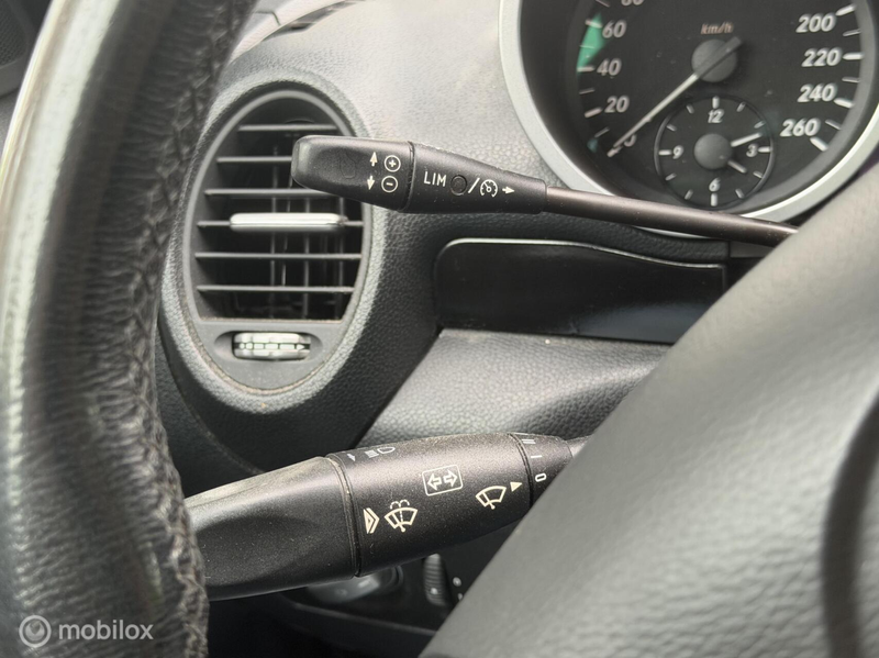Mercedes-Benz SLK 200 K. Stoelverwarming Airscarf 17'' — photo 15