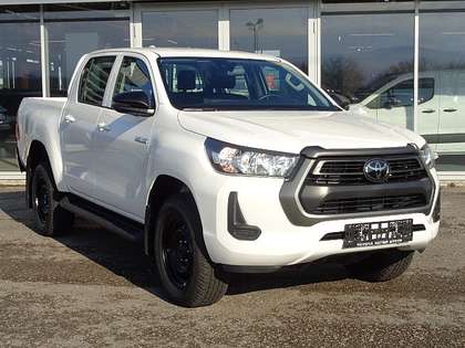 Toyota Hilux DK Country 4WD 2,8 D-4D *Prompt*