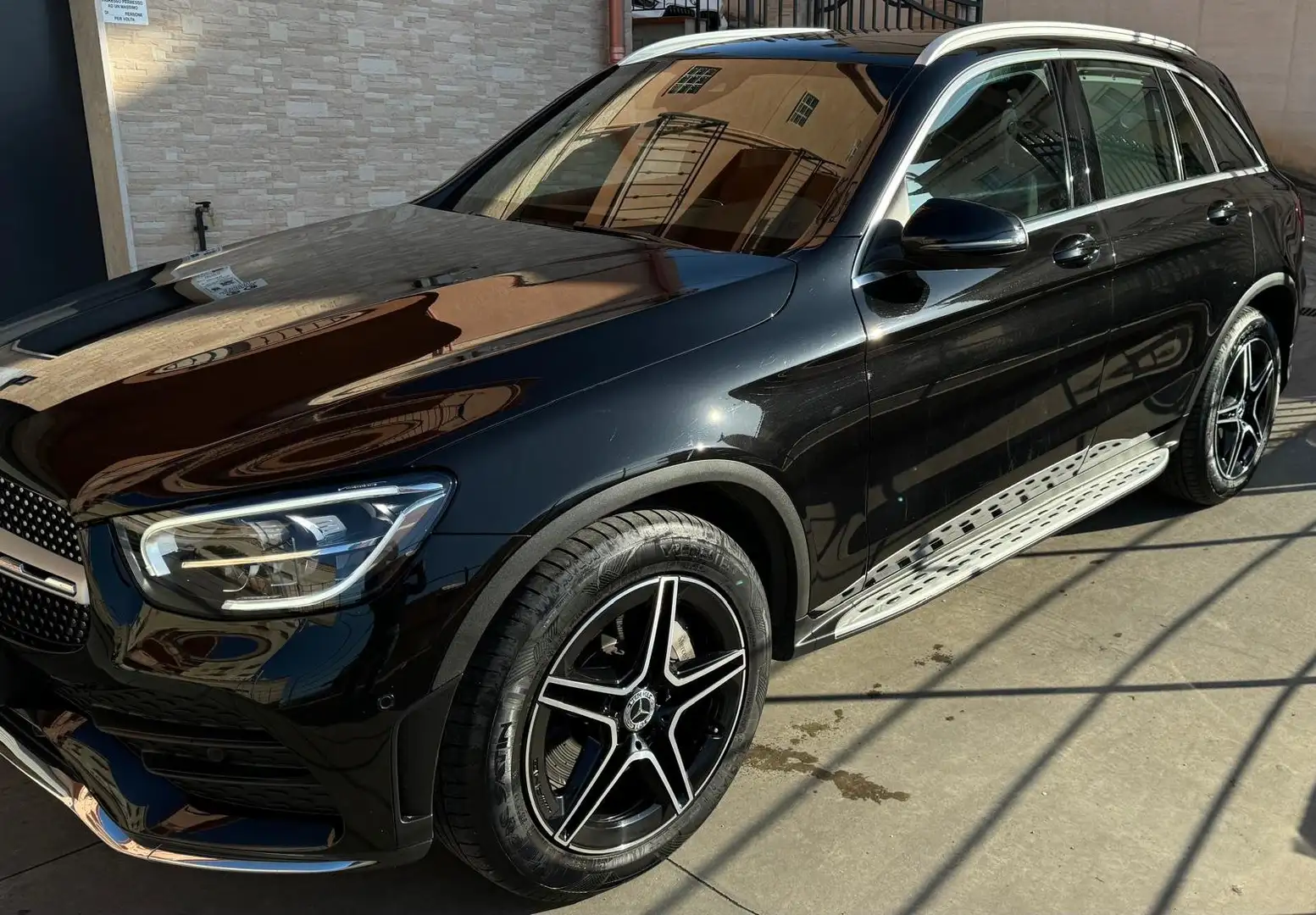 Mercedes-Benz GLC 220 GLC - X253 2019 d Premium Plus 4matic auto Nero - 1