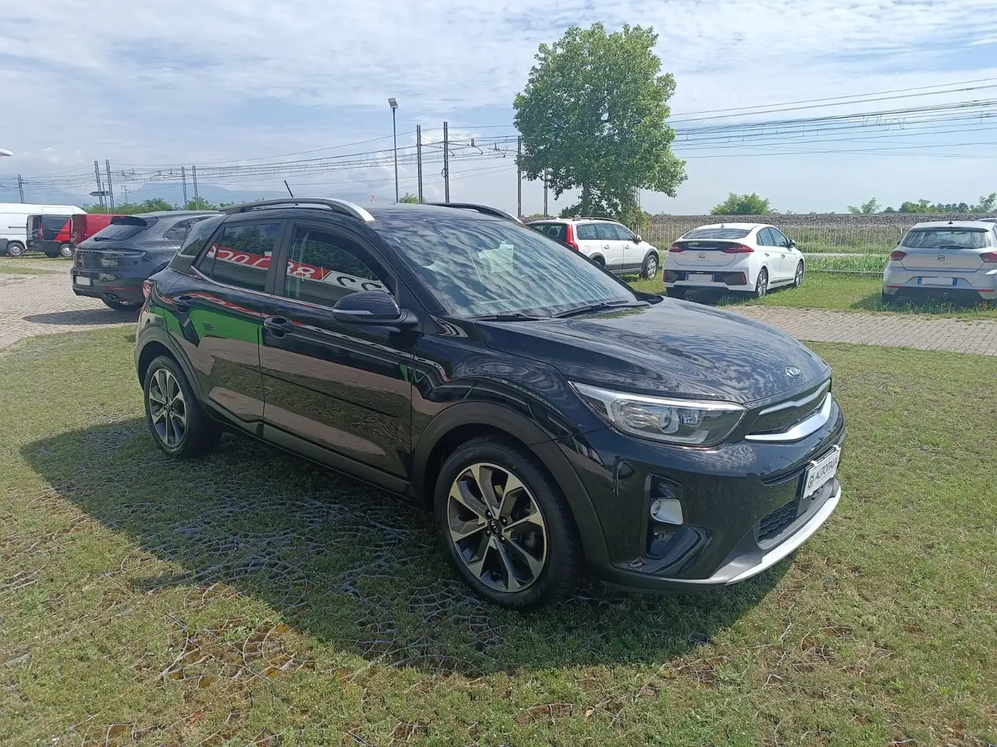 Kia Stonic Stonic 1.6 crdi Energy 110cv Schwarz - 2