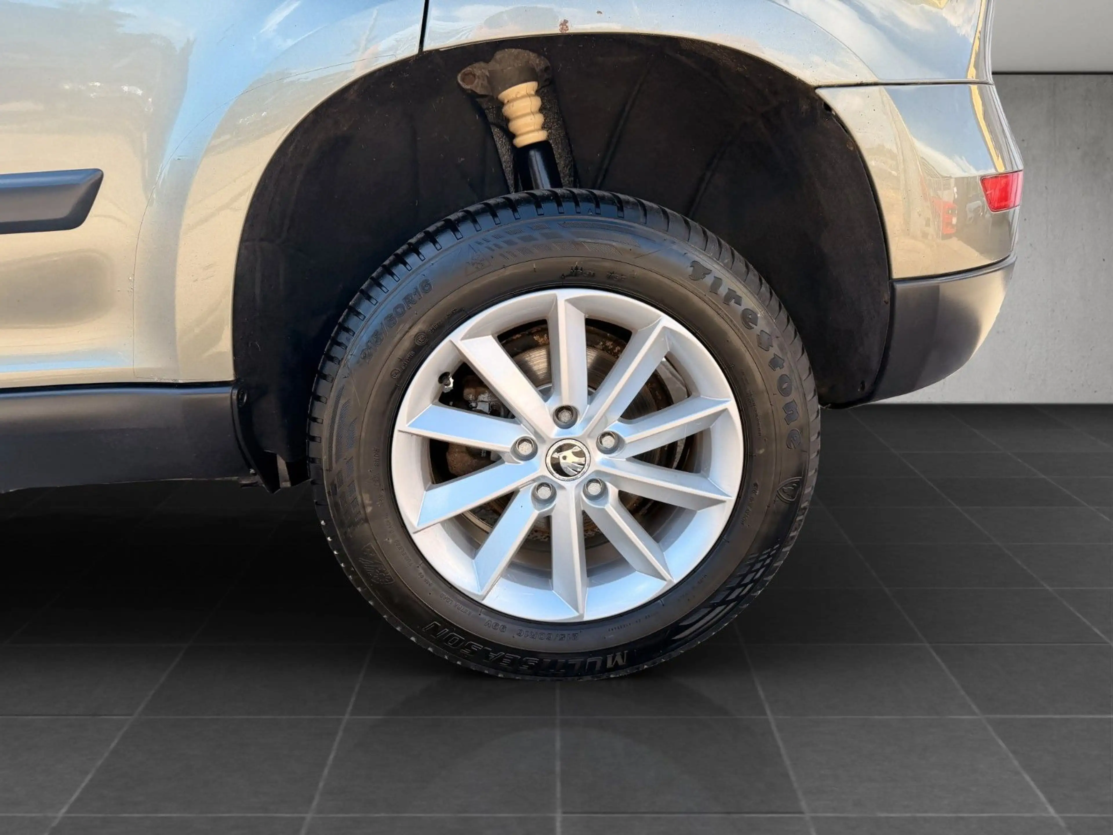 Skoda Yeti 2,0 TDI Ambition Outdoor 4x4*Klima*1.Hand — photo 11