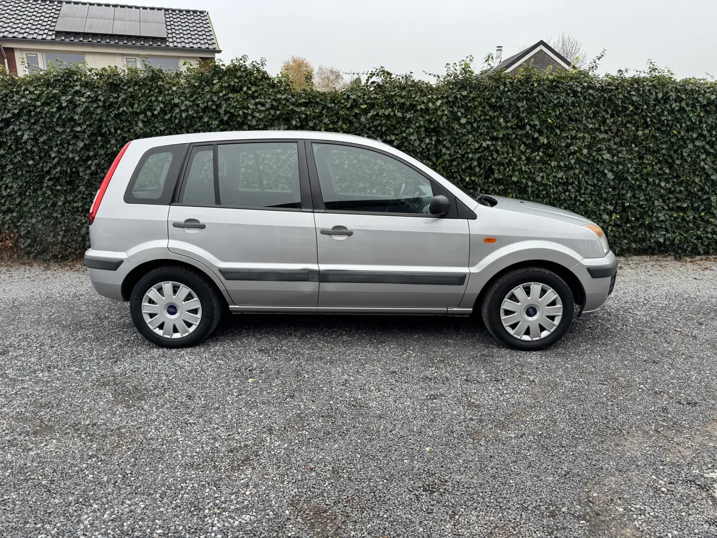 Ford Fusion 1.4-16V Cool & Sound | Airco | Elekt. Ramen | APK Gris - 2
