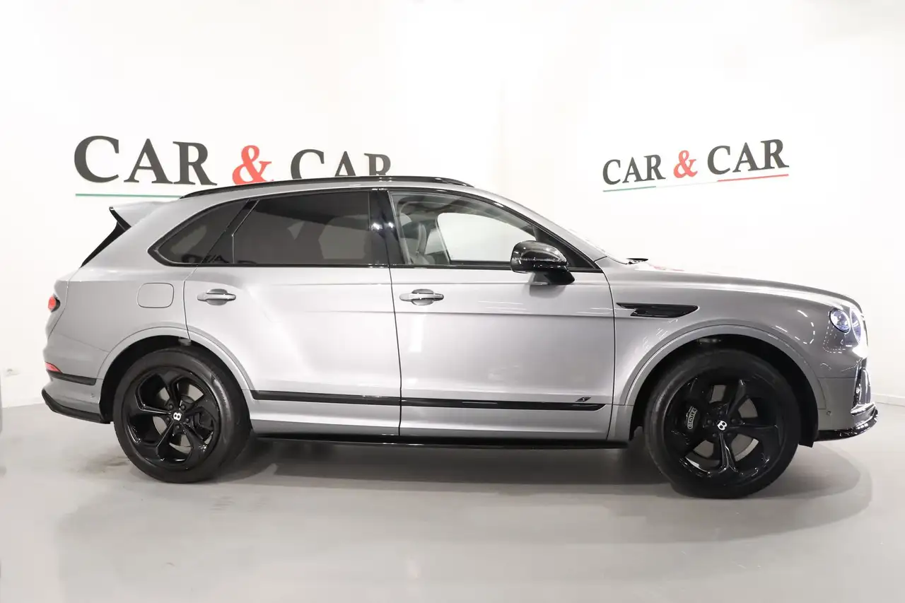 Bentley Bentayga 2021