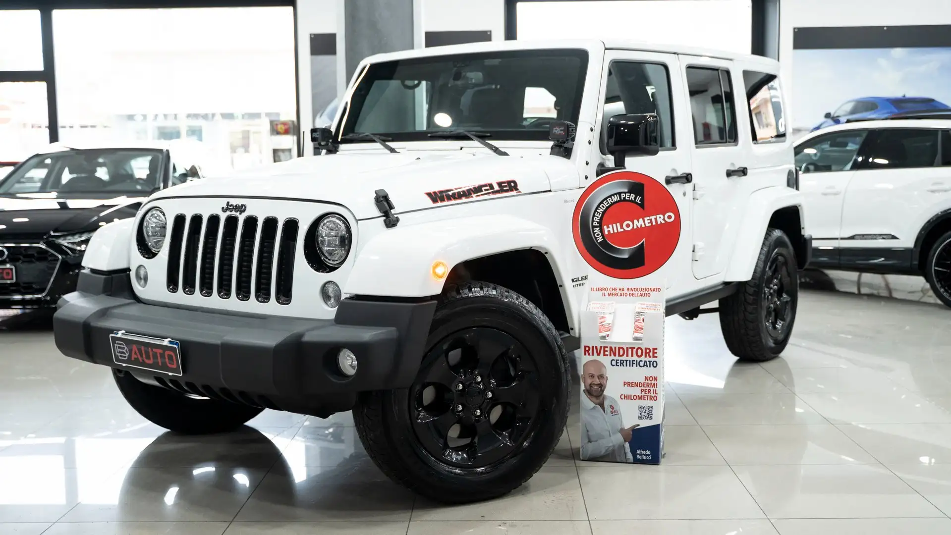 Jeep Wrangler UNLIMITED 2.8 CRD SAHARA AUTO ALPINE PELLE NAVI XE Biały - 1
