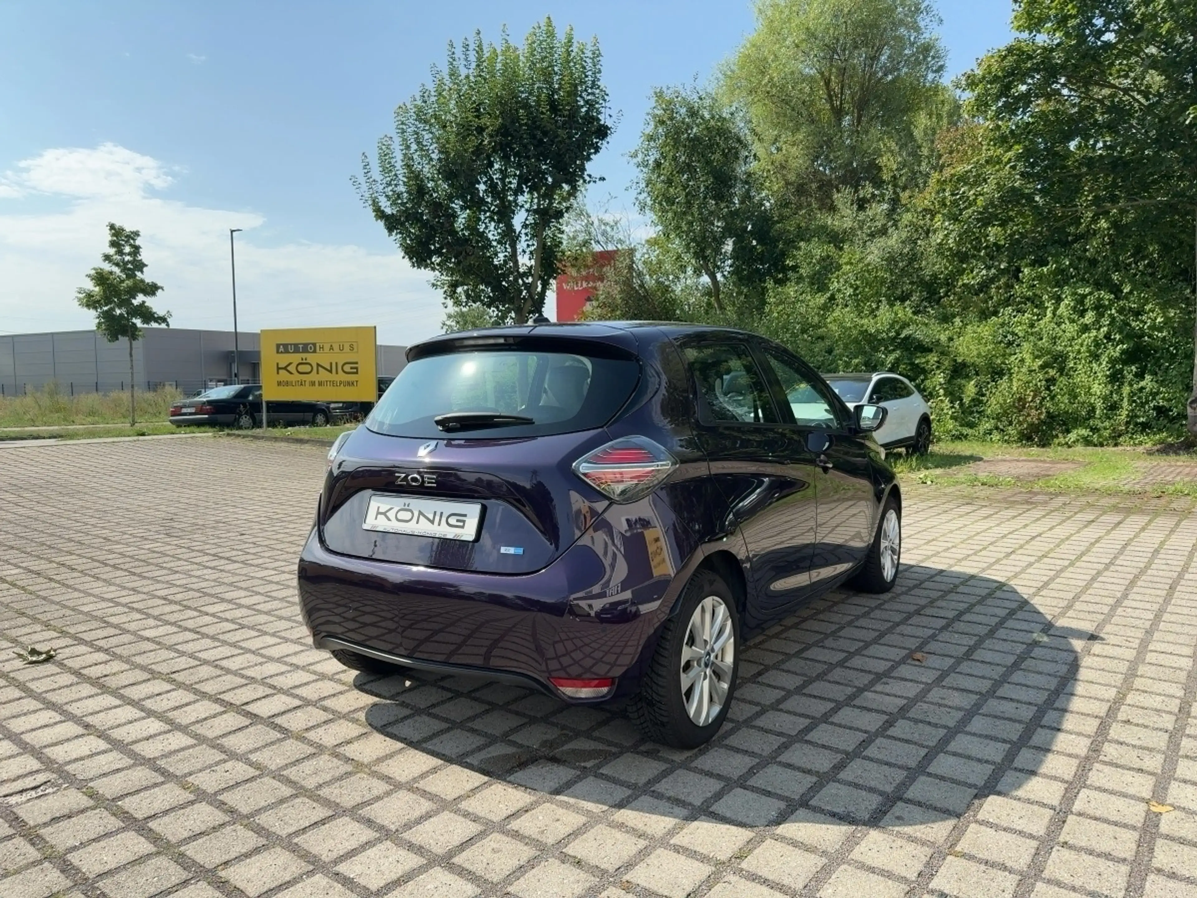 Renault ZOE Z.E.50 — photo 4