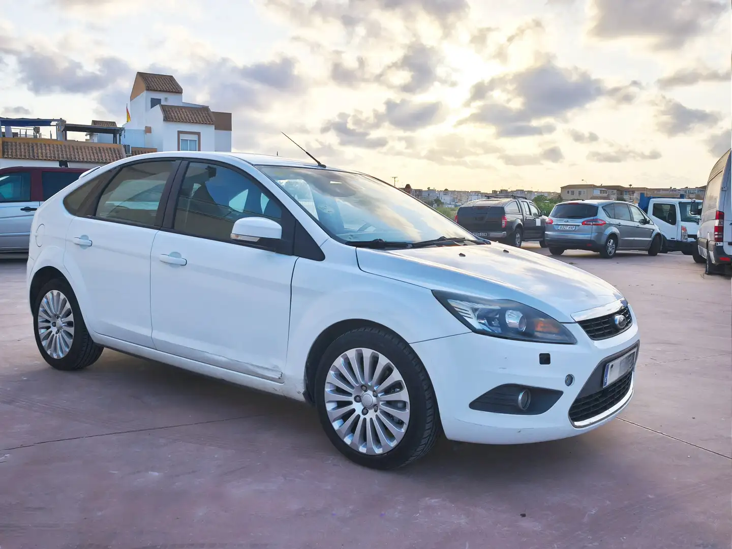 Ford Focus Focus 2.0TDCi Titanium Powershift Titanium Blanco - 2
