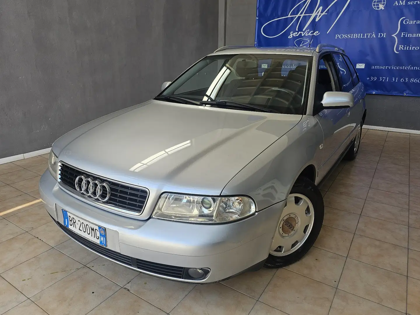 Audi A4 A4 I 1994 Avant 1.8 FL Gris - 2