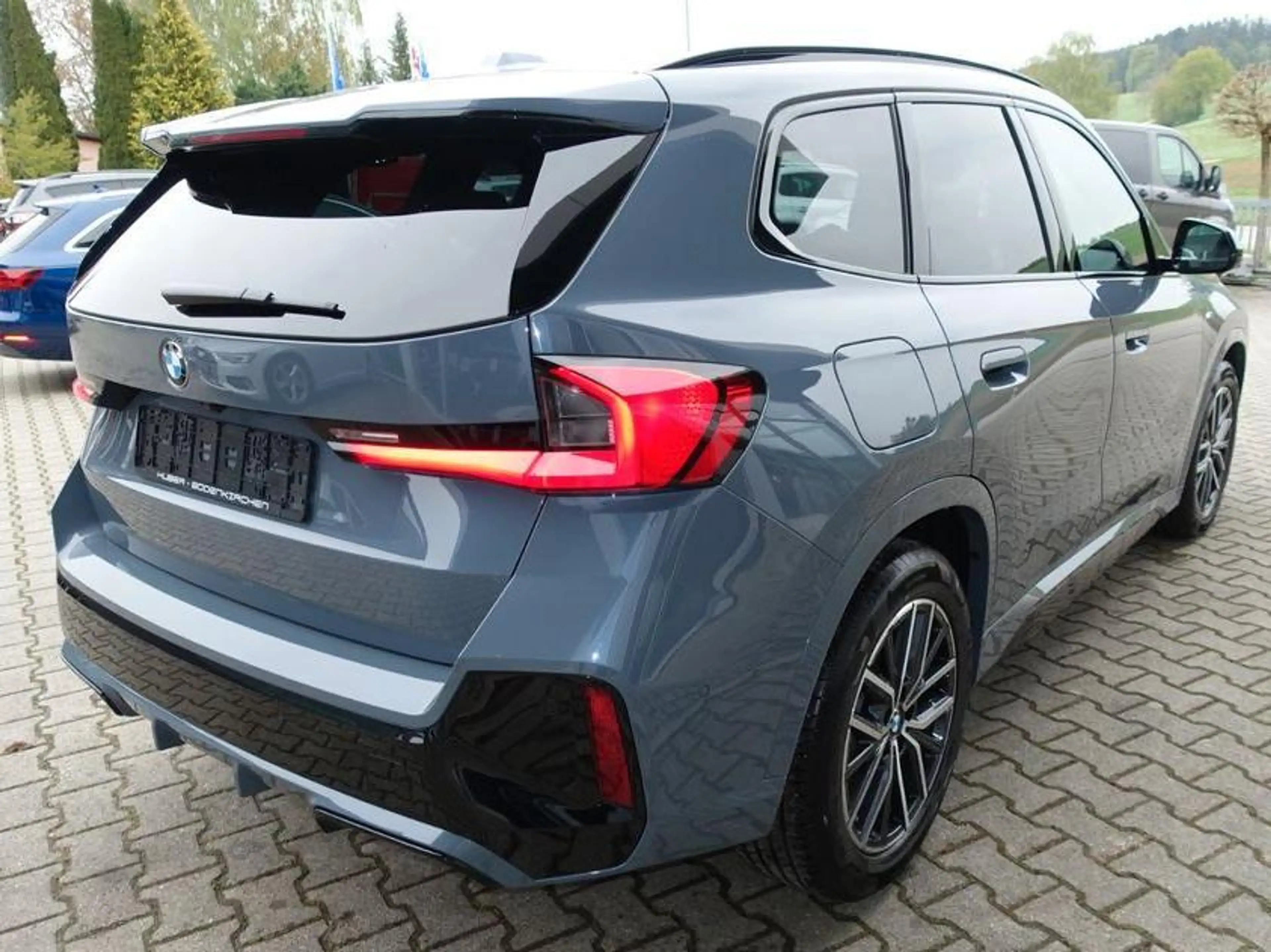 BMW X1 sDrive 18 i M Sport — photo 4