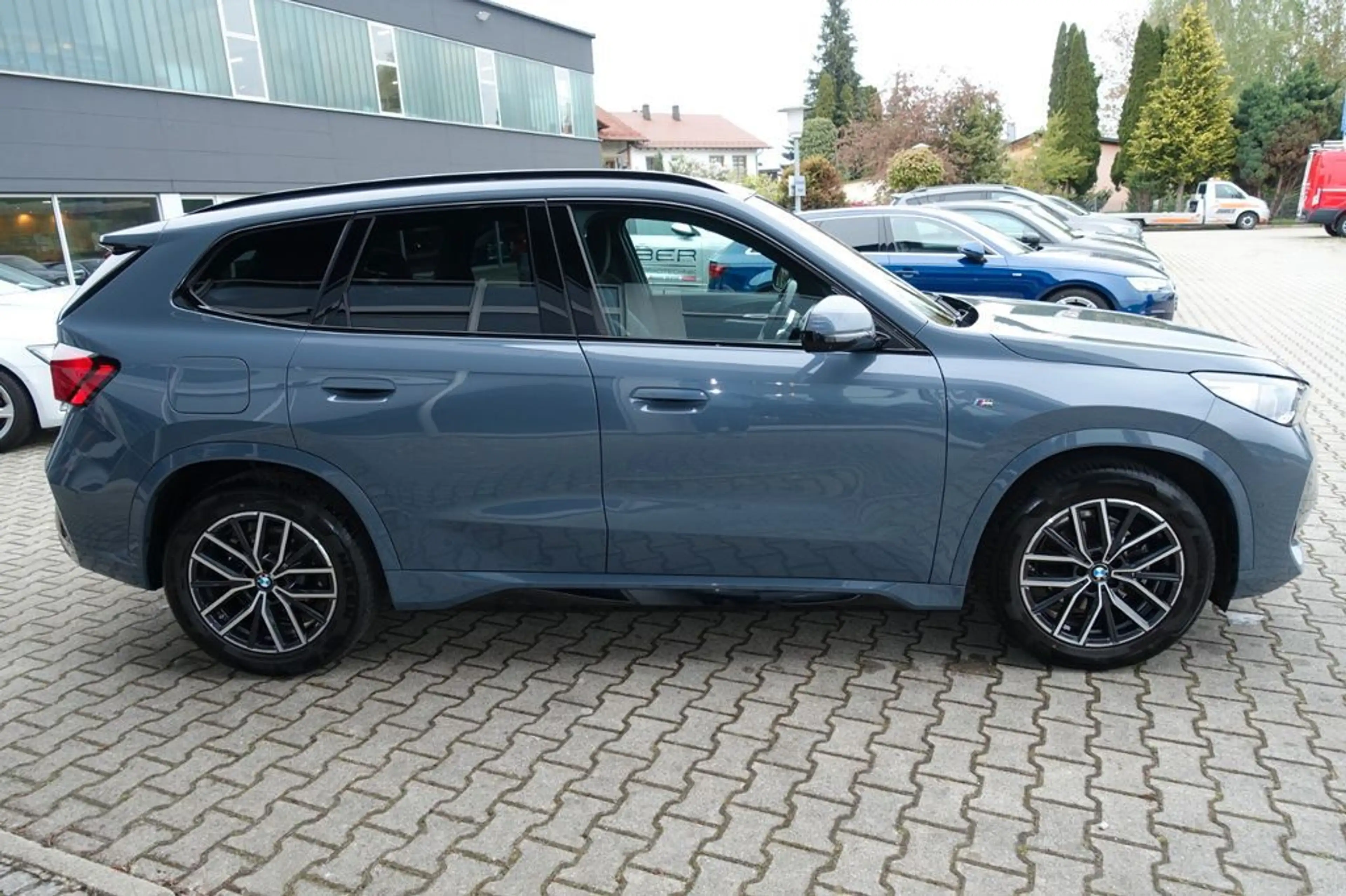 BMW X1 sDrive 18 i M Sport — photo 3