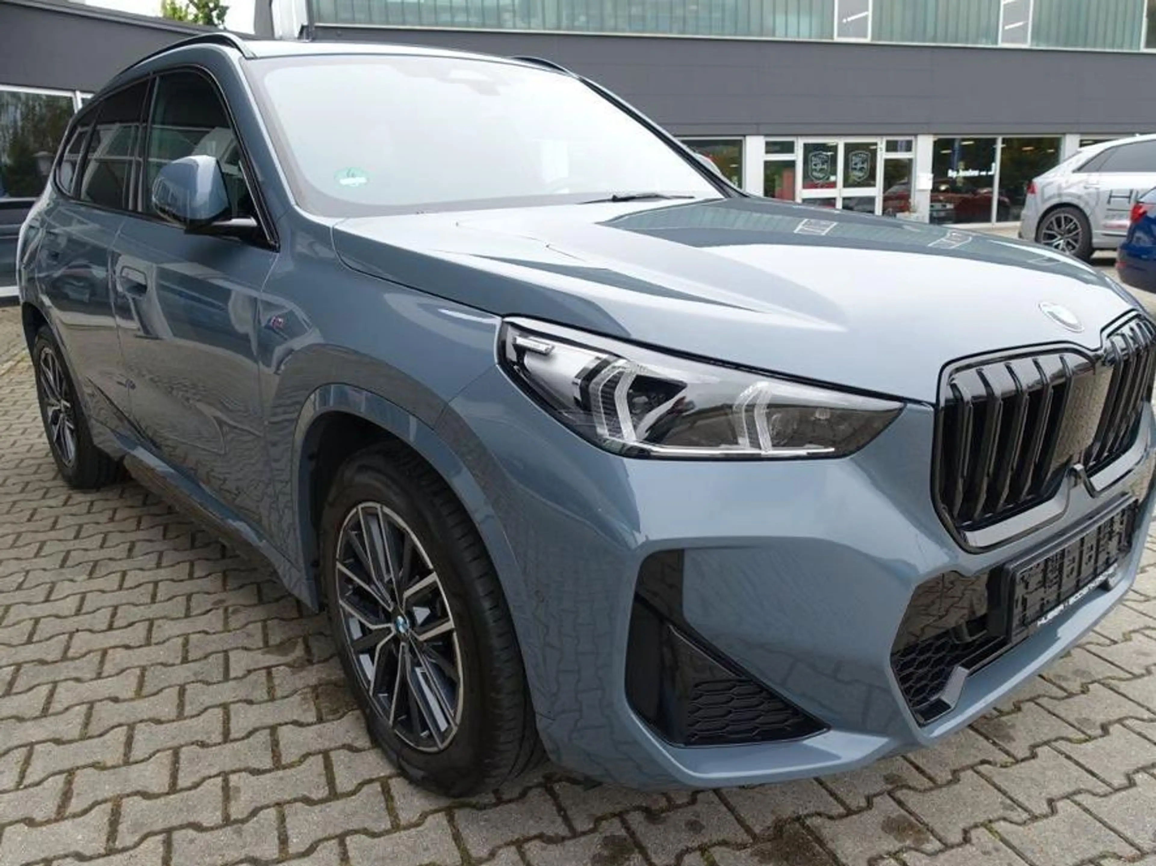 BMW X1 sDrive 18 i M Sport — photo 2