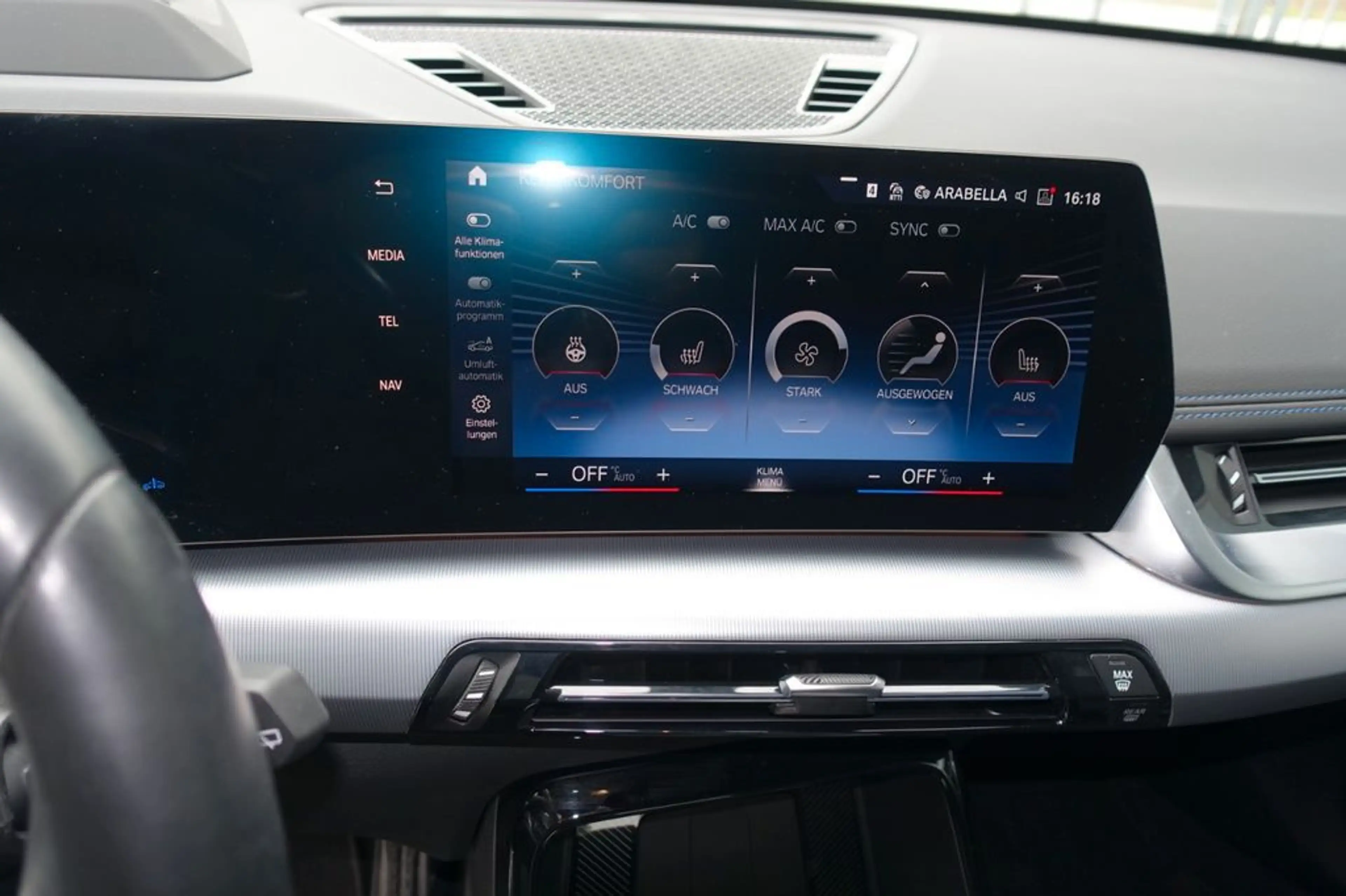 BMW X1 sDrive 18 i M Sport — photo 15